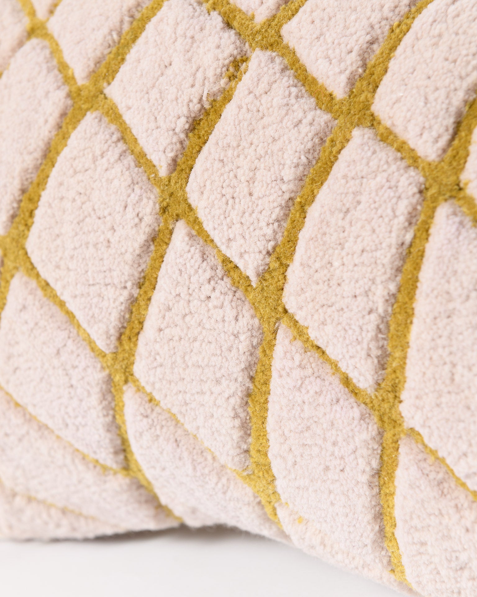 Dekokissen GRID SLIM beige