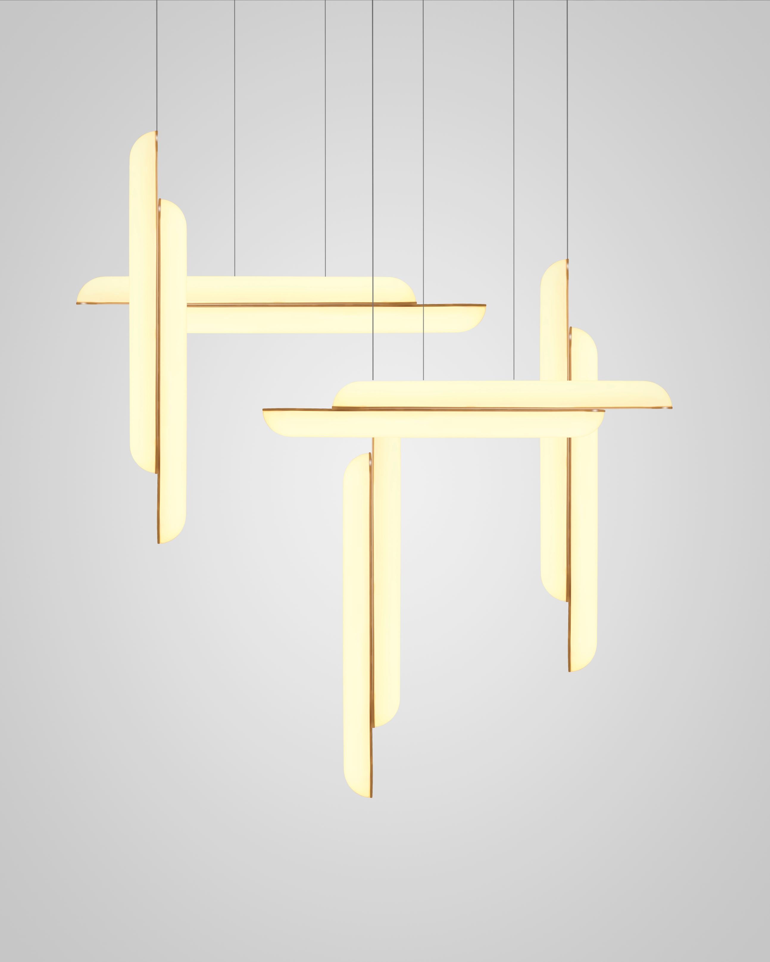 Hängelampe GEMINI mit opalisiertem Schirm und Messingdetails