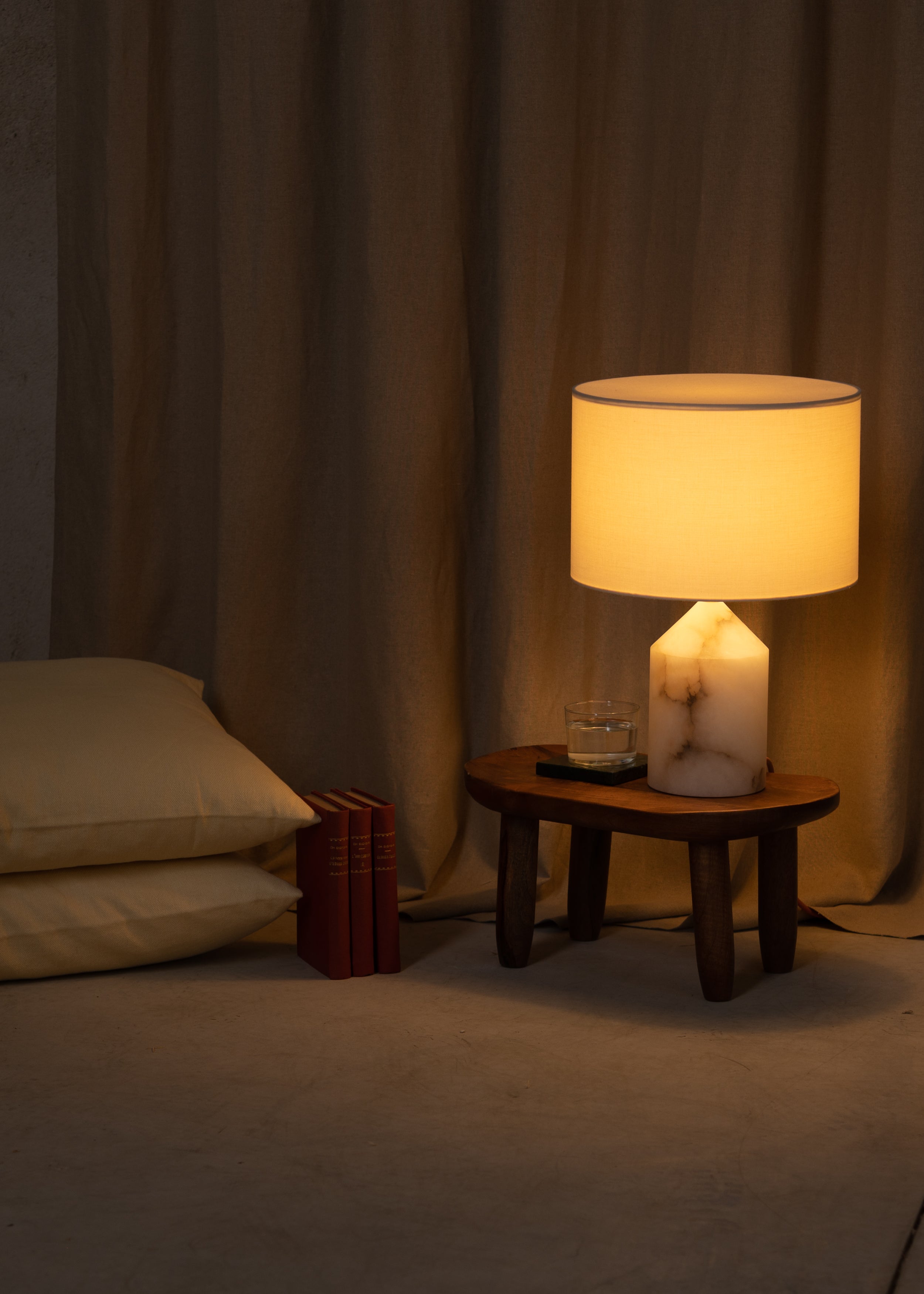 JOSEF Table Lamp White Alabaster