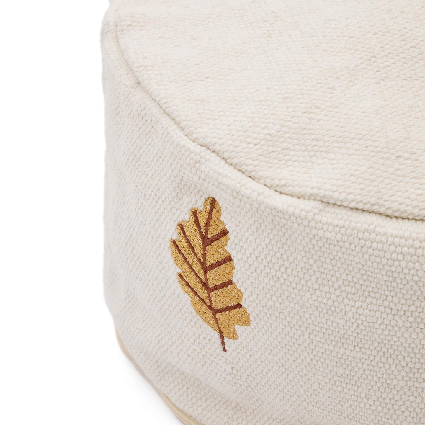 Puf dziecięcy YANIL biały La Forma Eye on Design