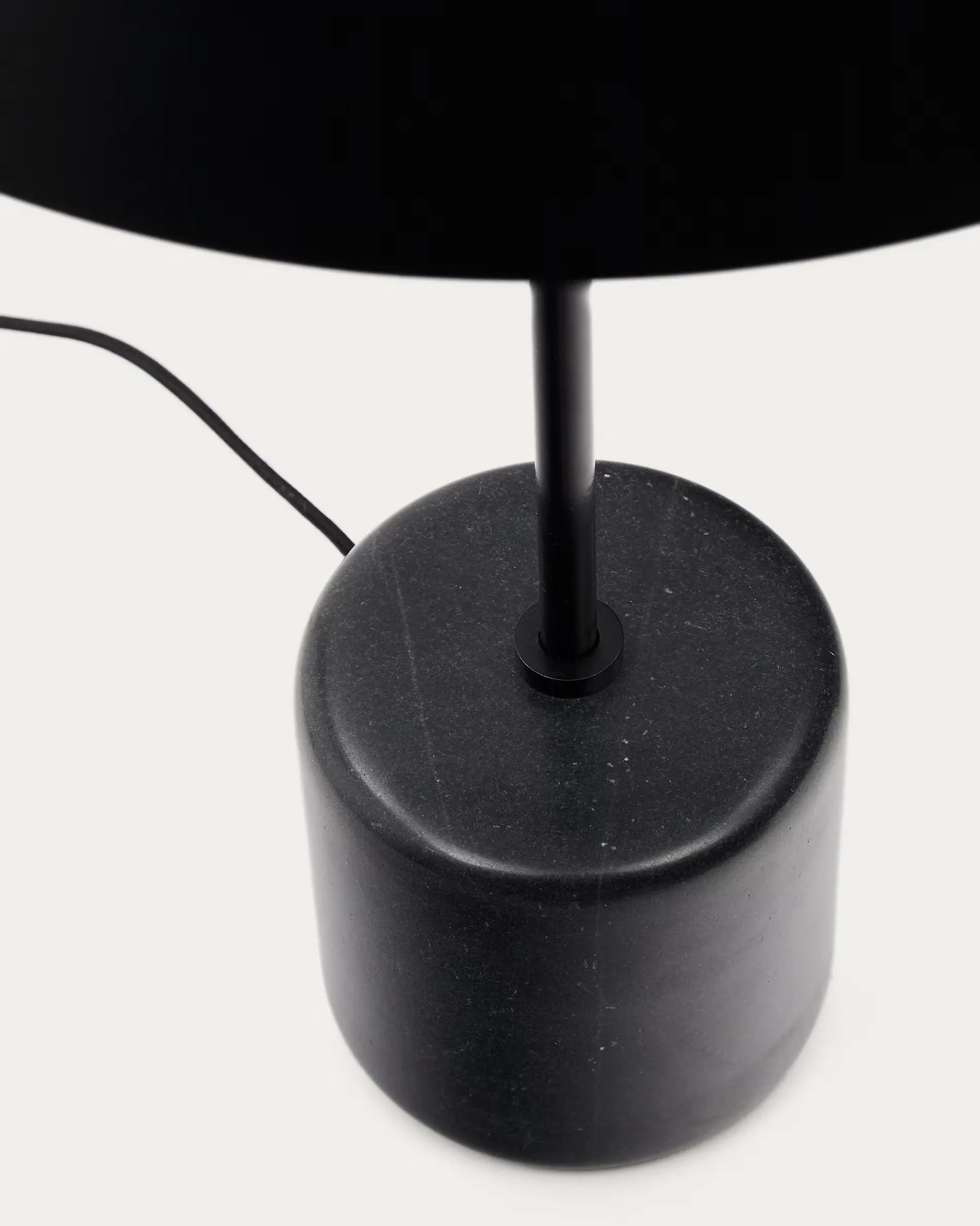 Lampa stołowa SAYRA czarny – Kave Home