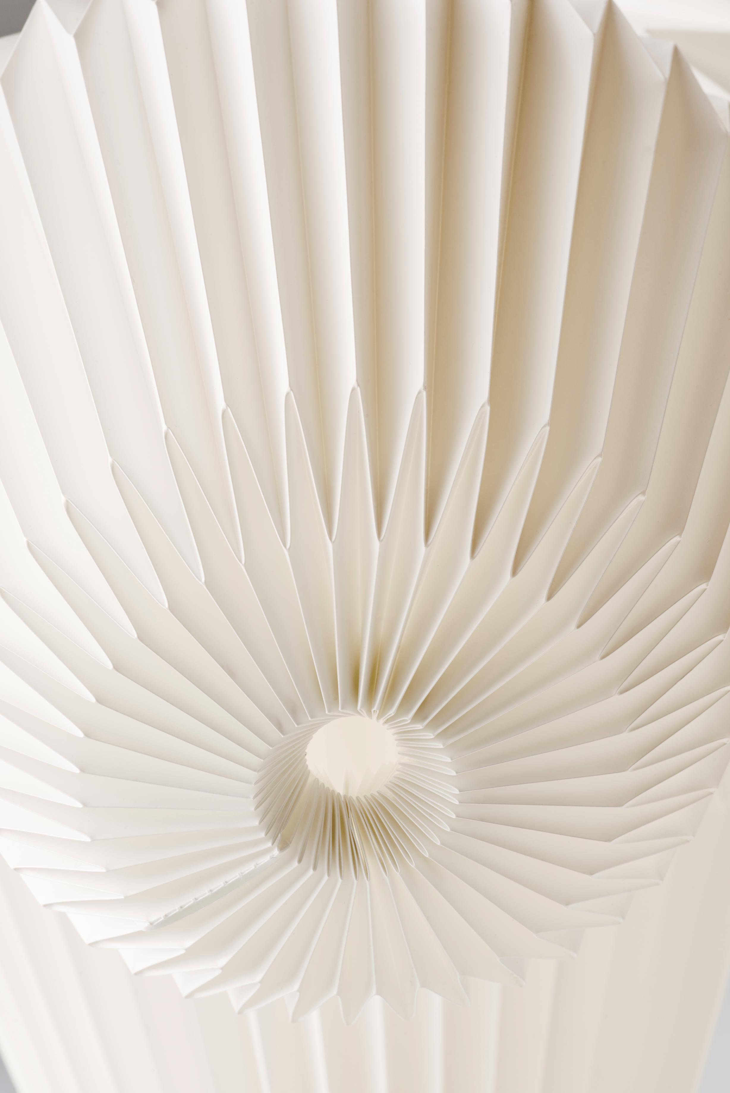 BOUQUET 5 White Chandelier