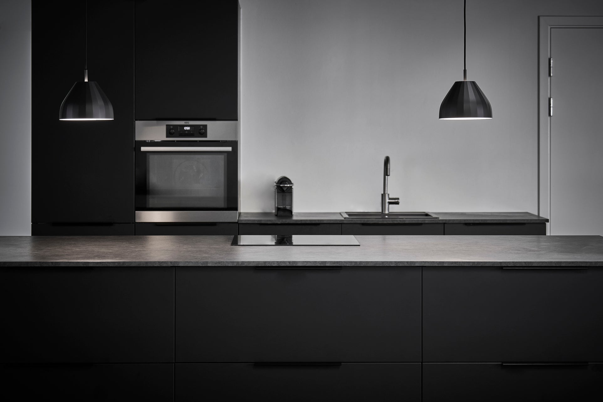 Hanging Lamp MODEL 140 FACET black