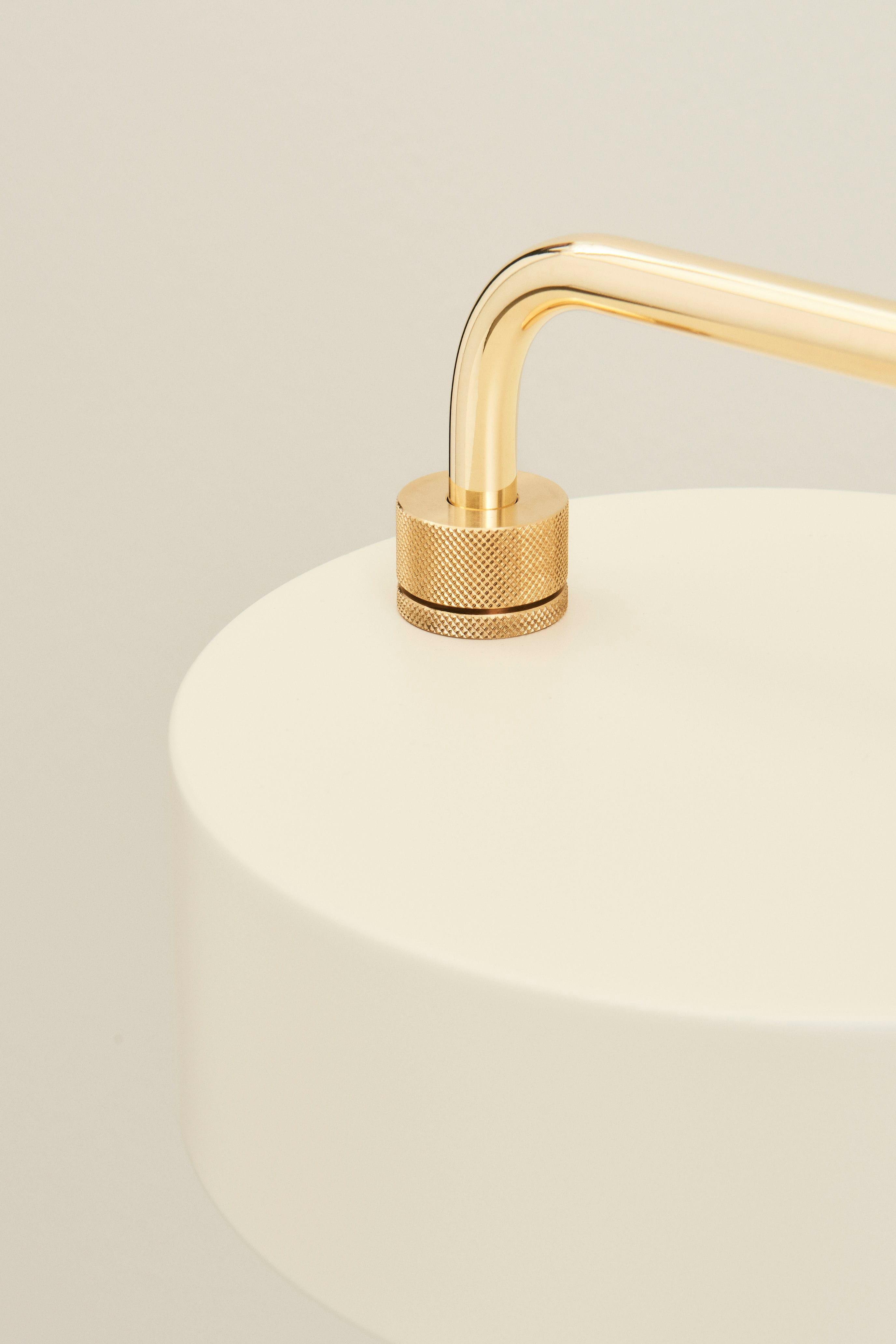 Stehlampe zum Lesen PETITE MACHINE gebrochenes Weiß mit Gold