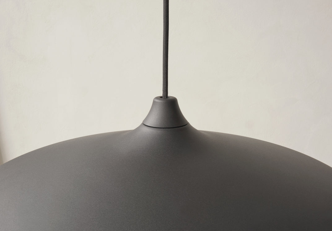 CIRCULAR black pendant lamp
