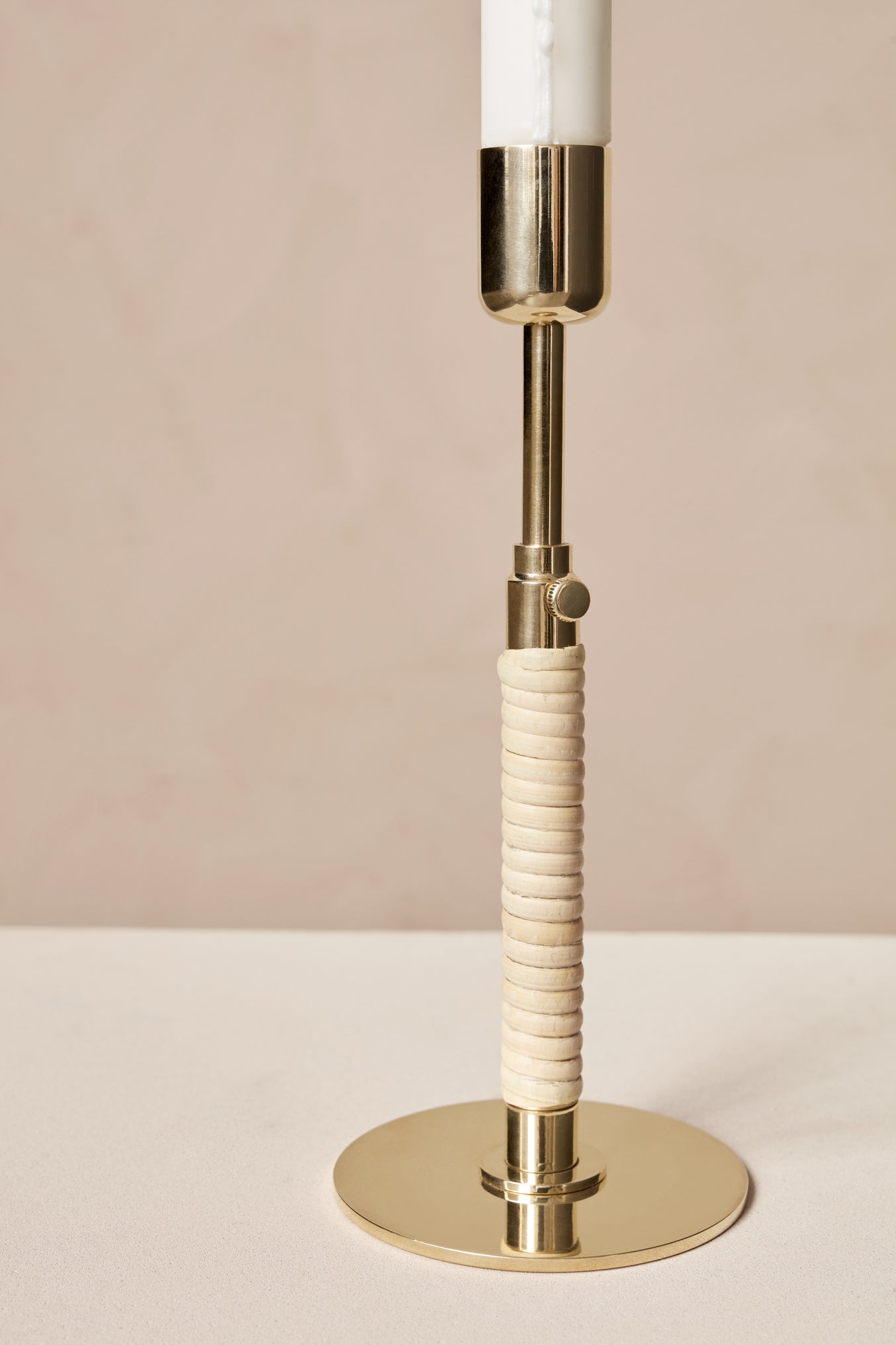 DUCA green candlestick