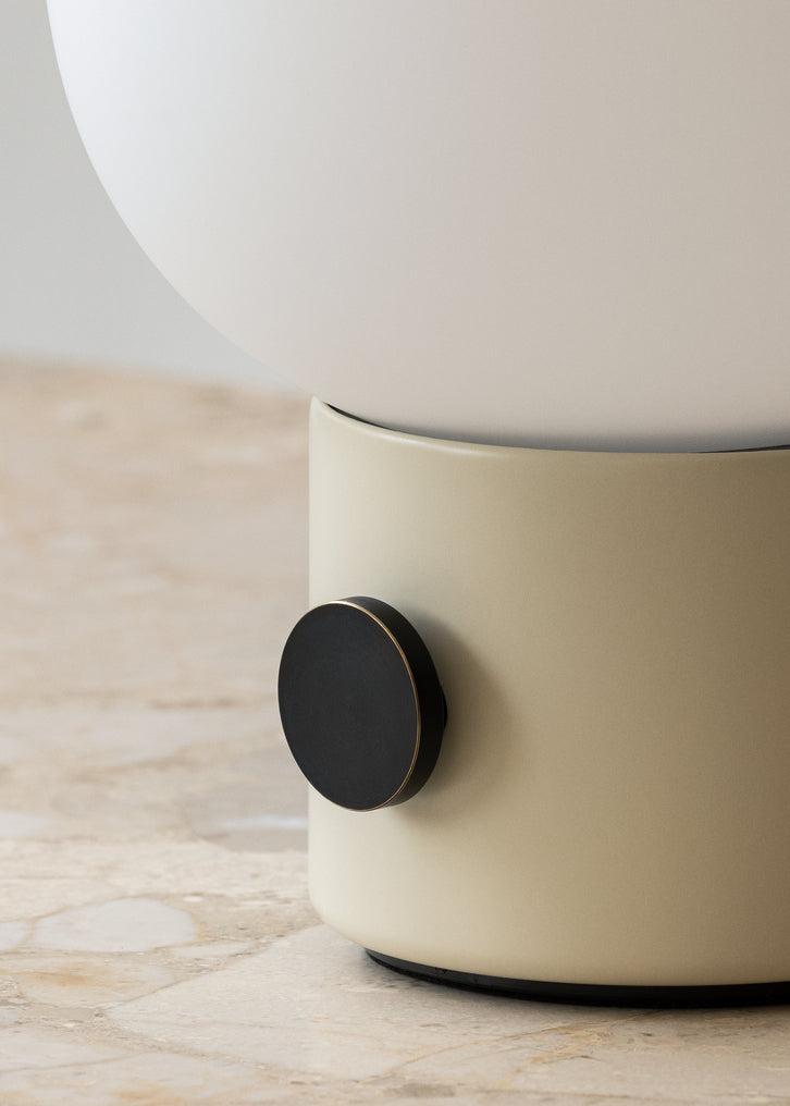 Tragbare Lampe JWDA cremefarben