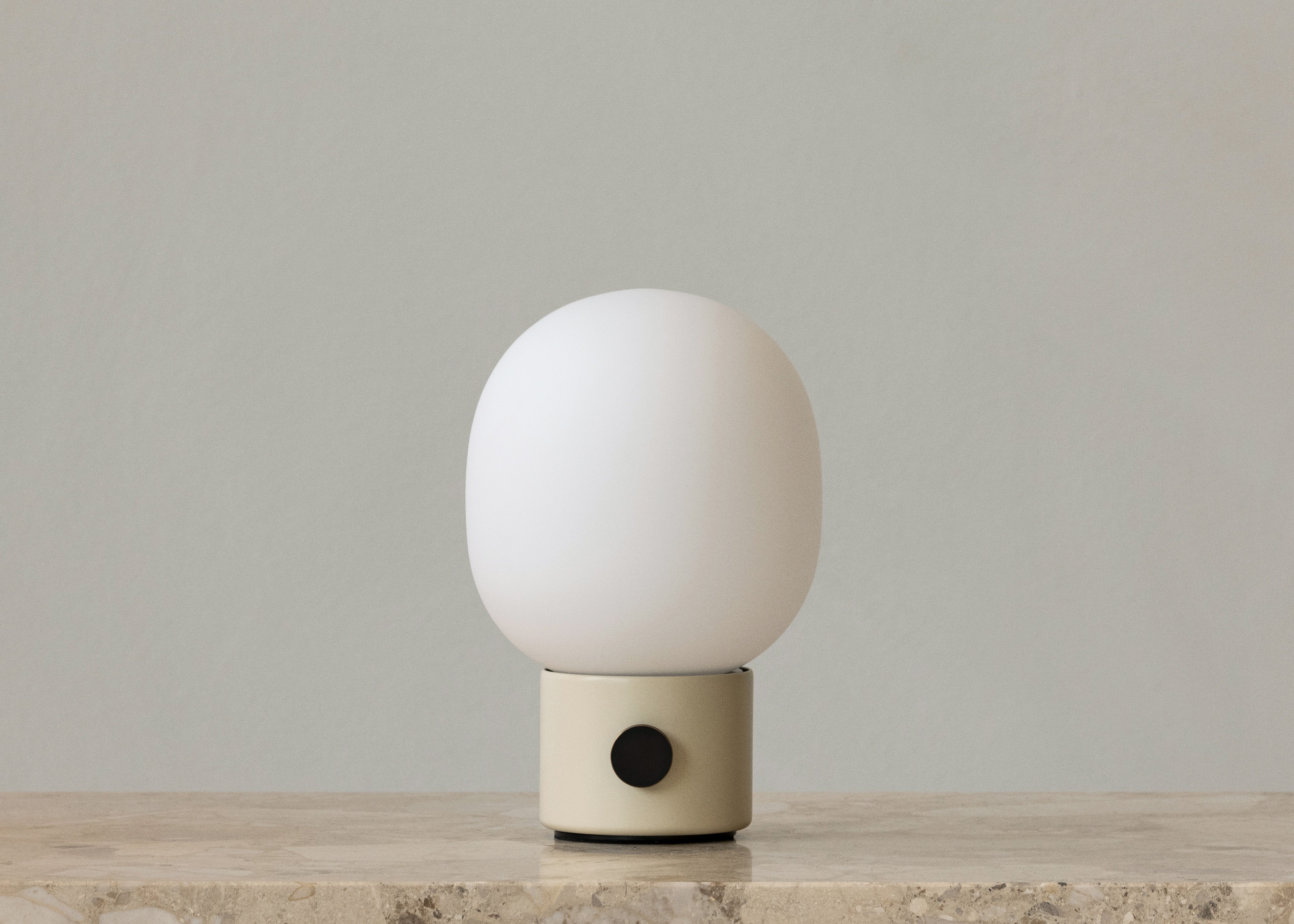 Tragbare Lampe JWDA cremefarben