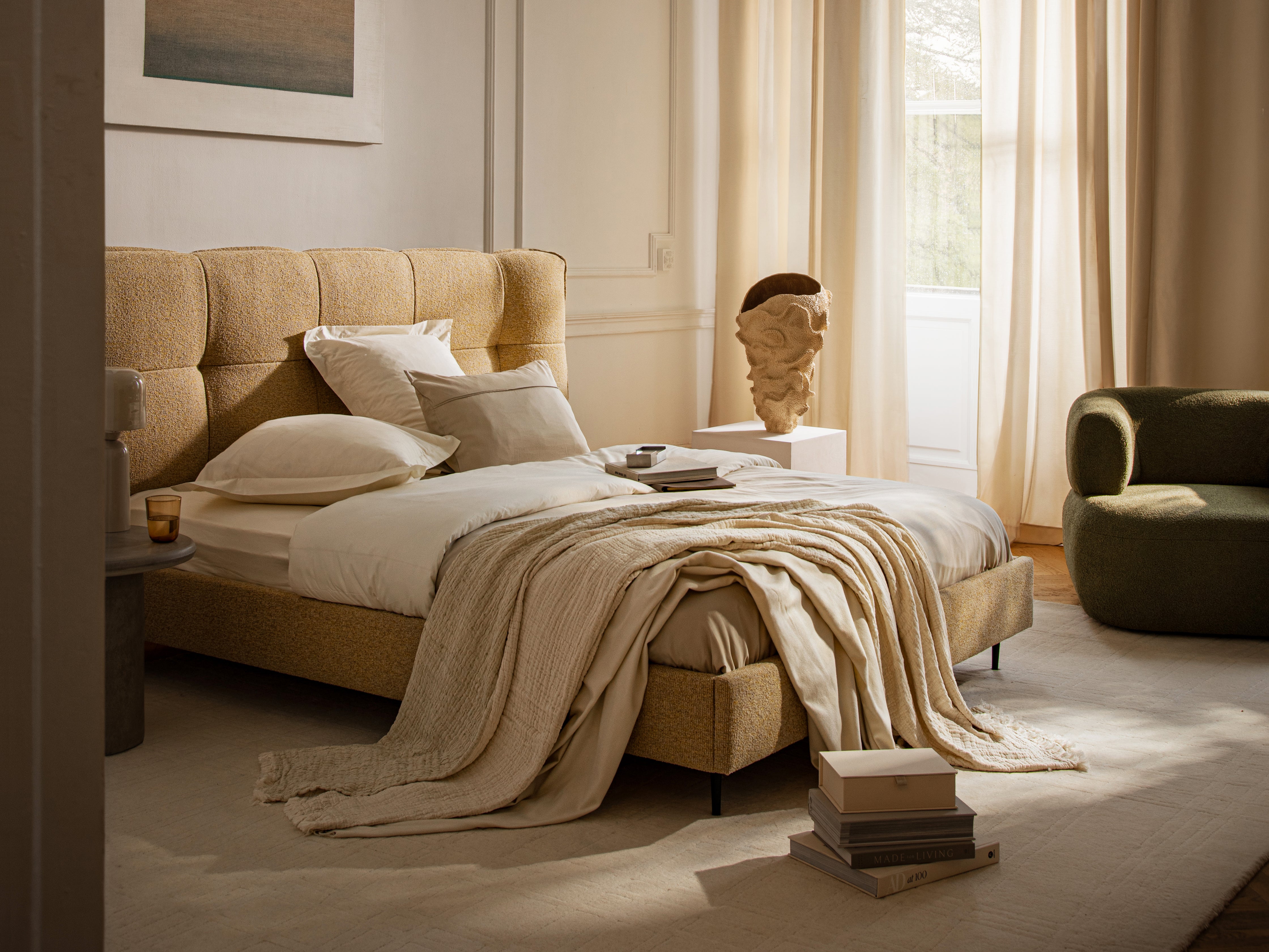 ERIC bed green boucle