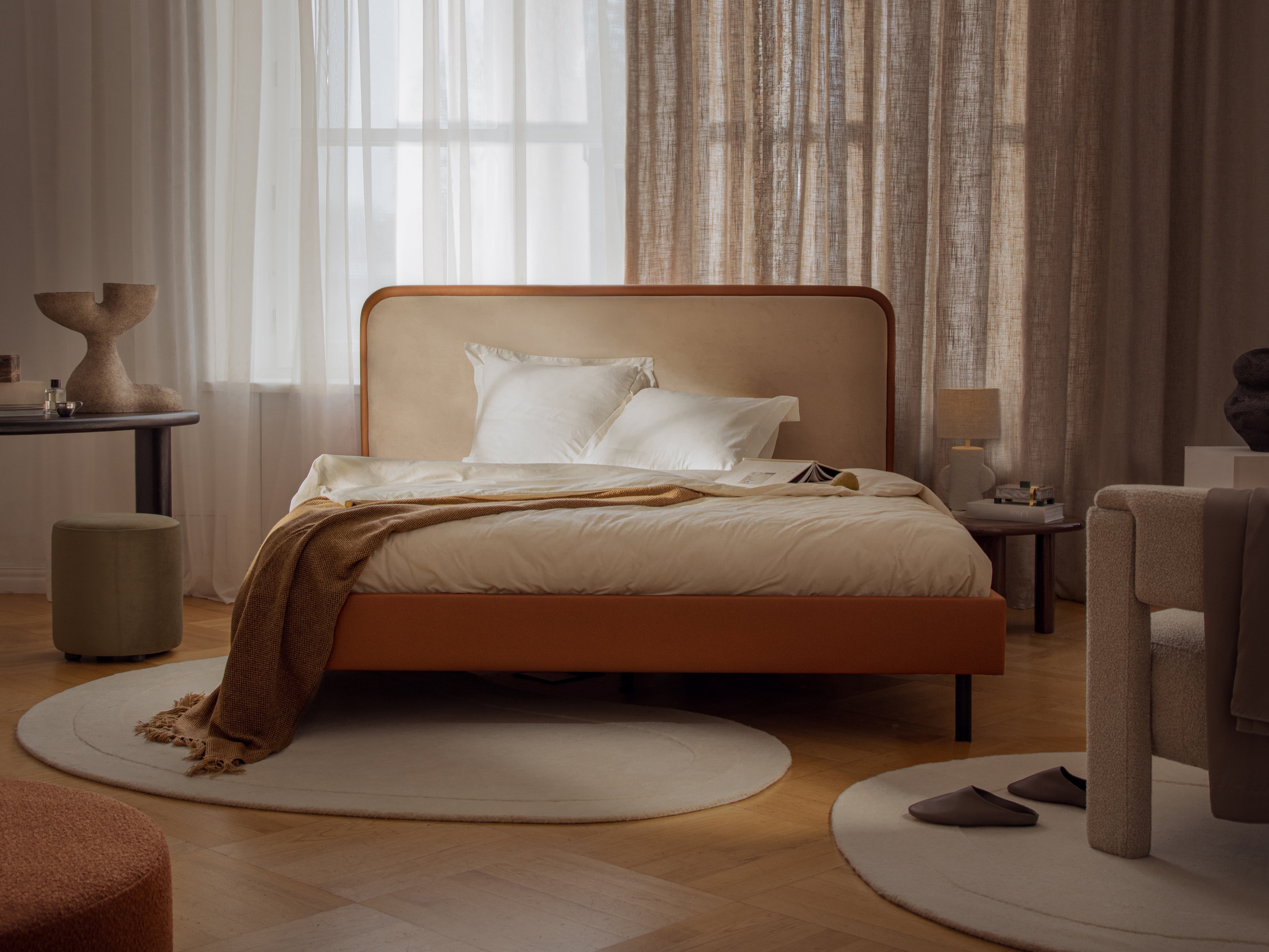 AVELINE Bed Black