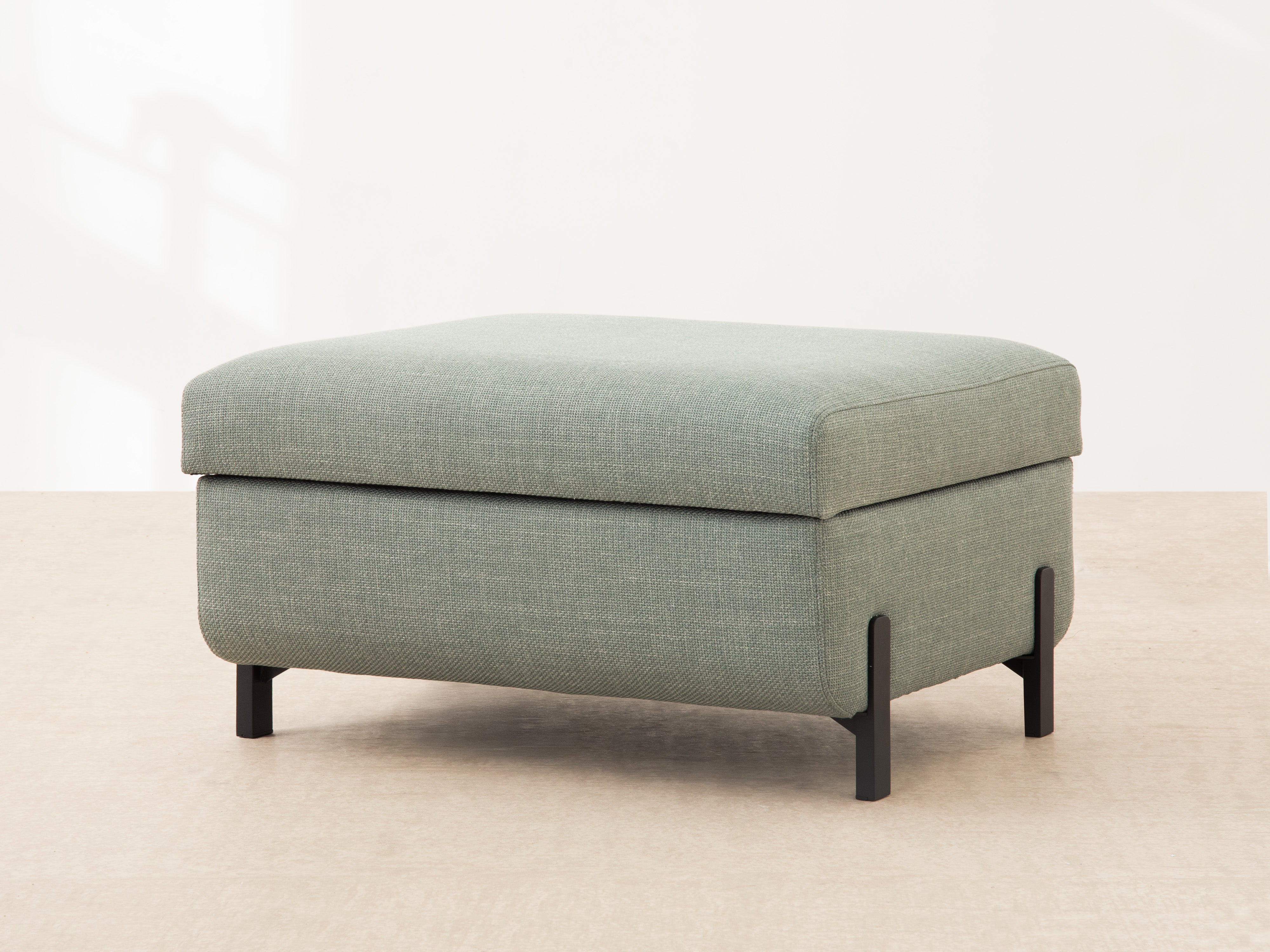 Puk with Box, "Gloria", 1 Seat, Light Gray, 87x72x46
Made in Europe