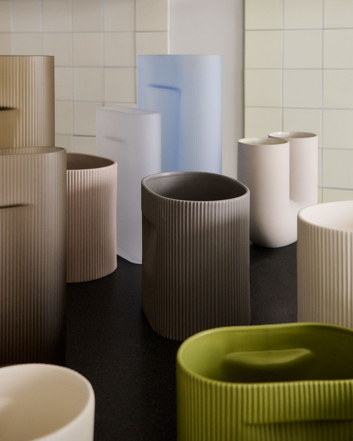 Ceramic Vase RIDGE Broken White