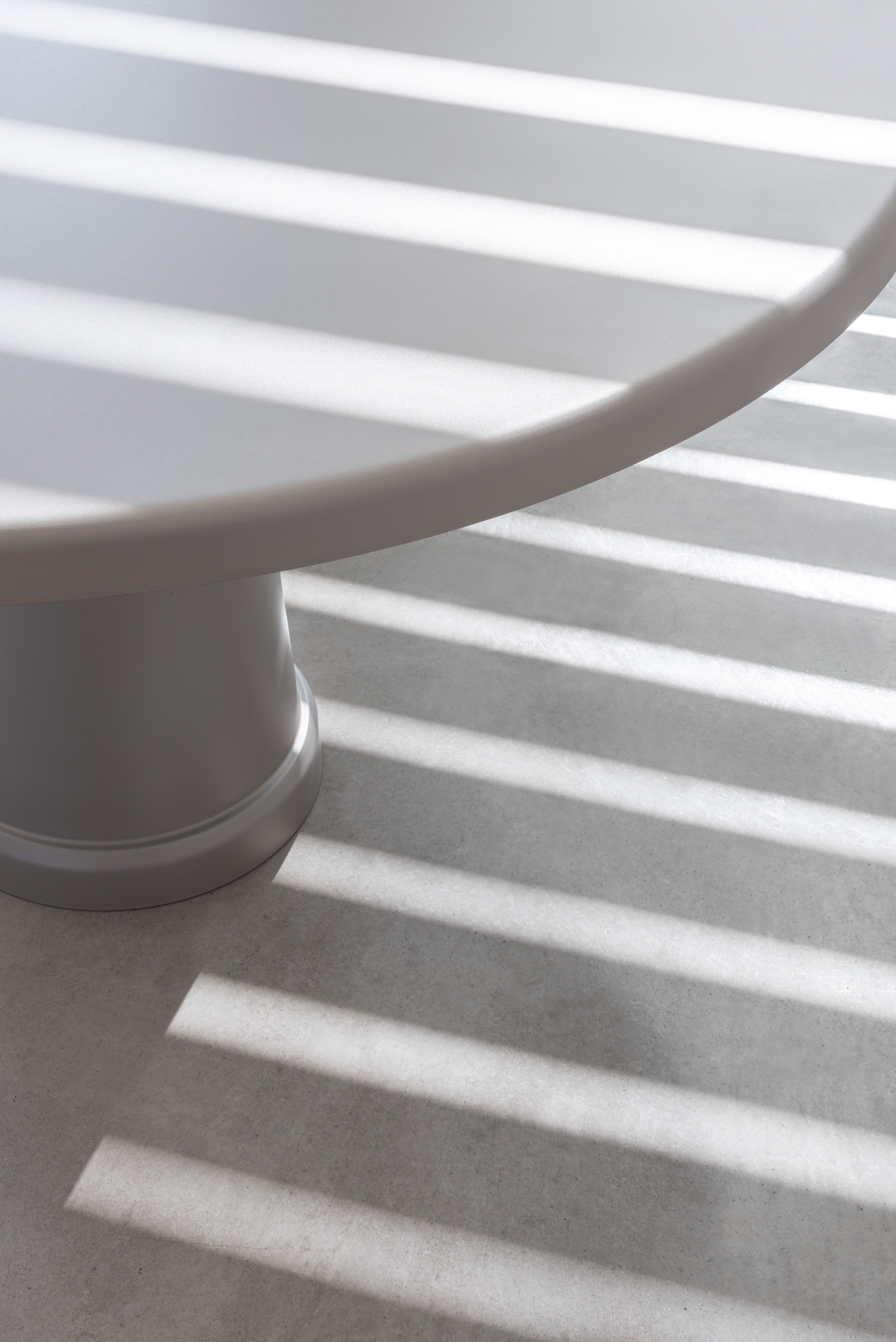 ALL-ROUND runder Tisch grau