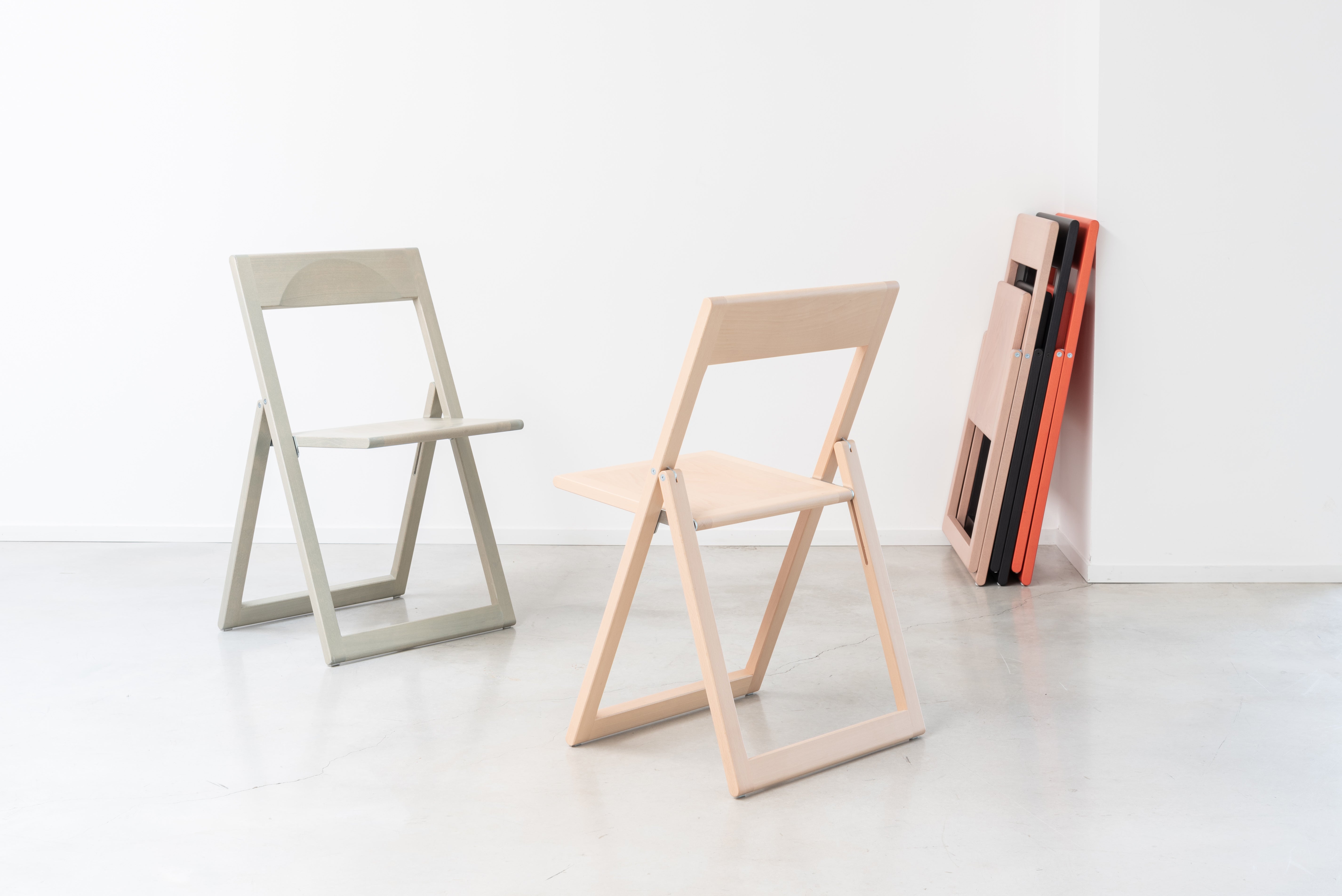 AVIVA Folding Chair Pink Beech Wood
