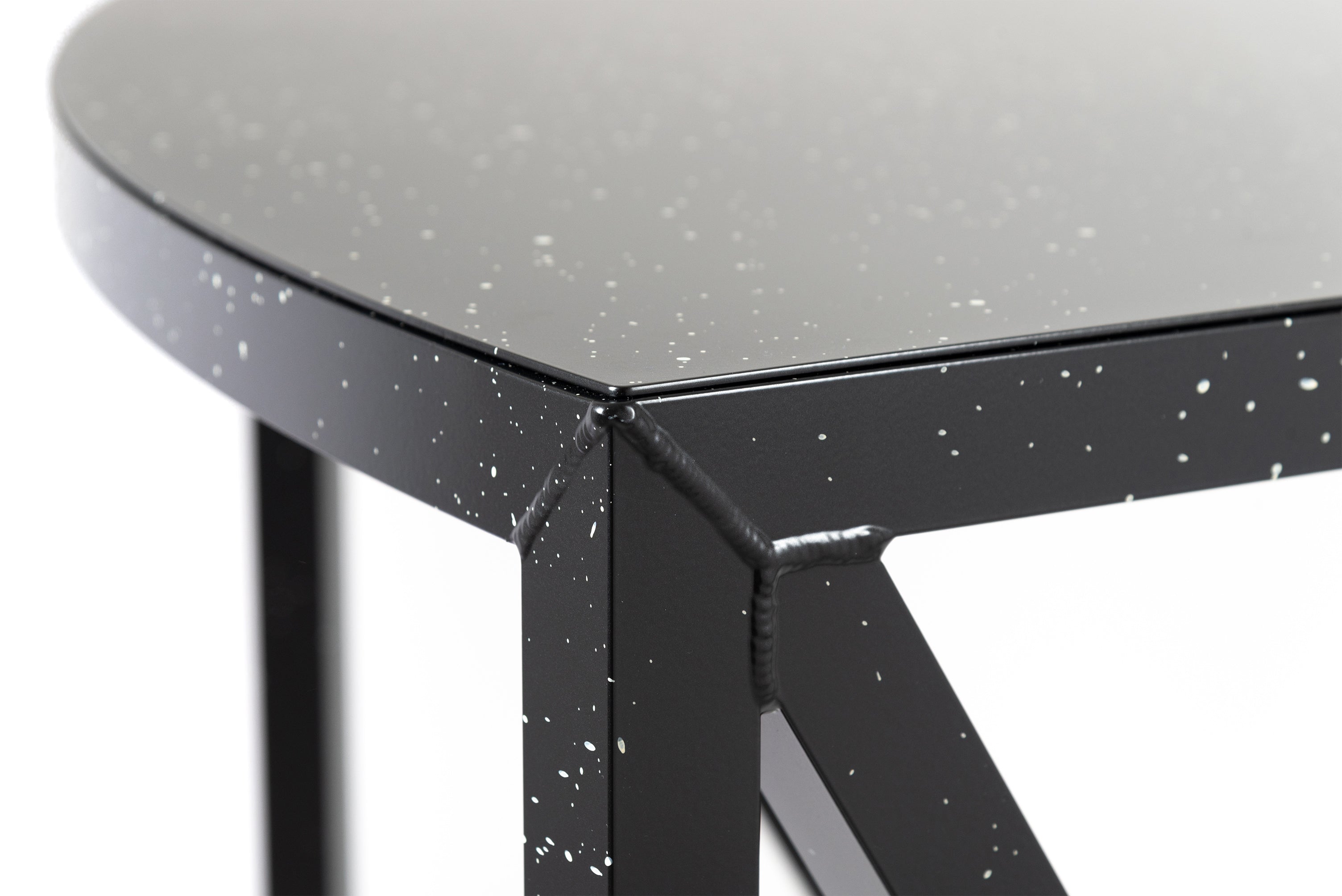 BUREAURAMA black desk with white