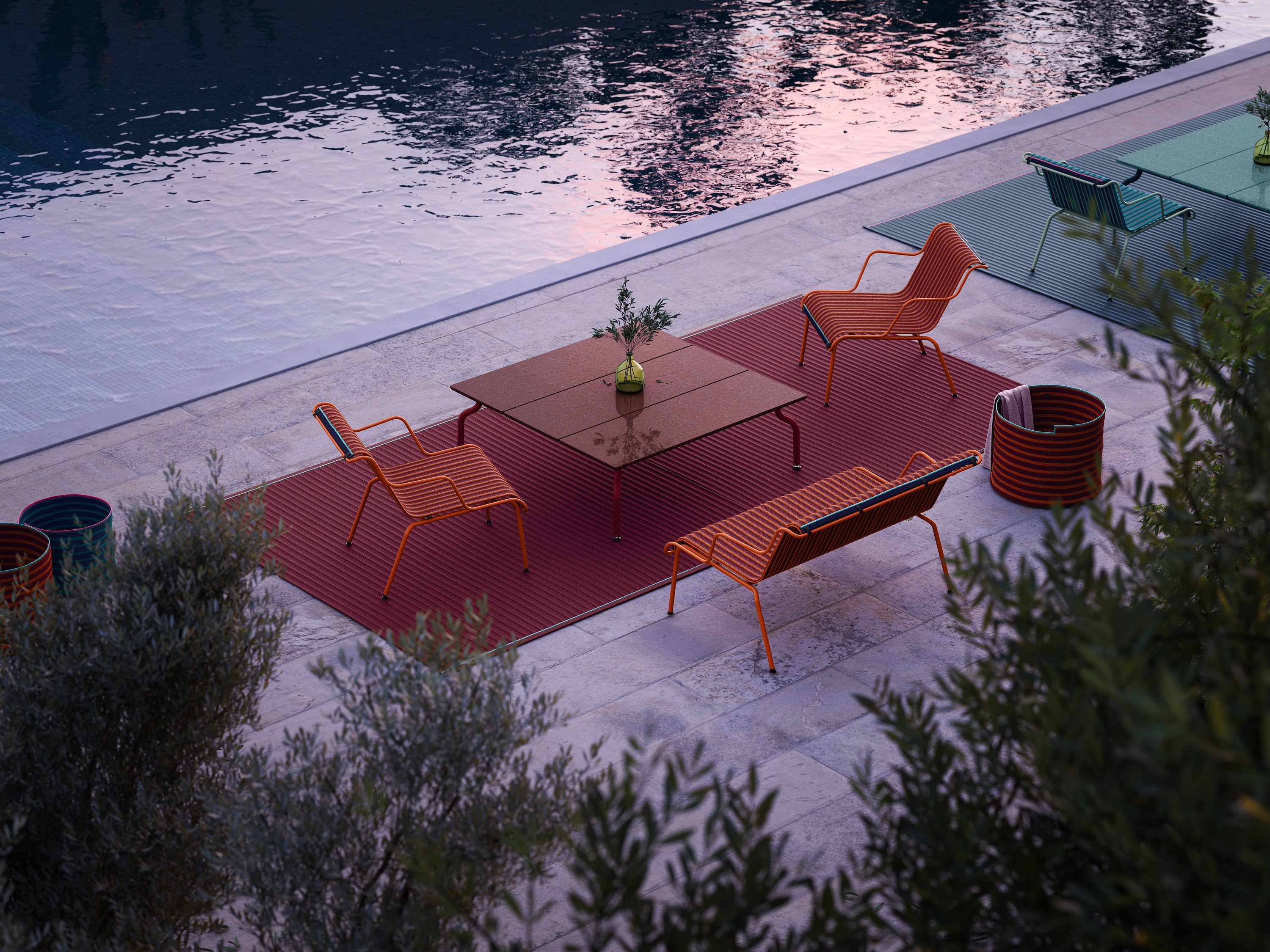 SOUTH orange garden armchair