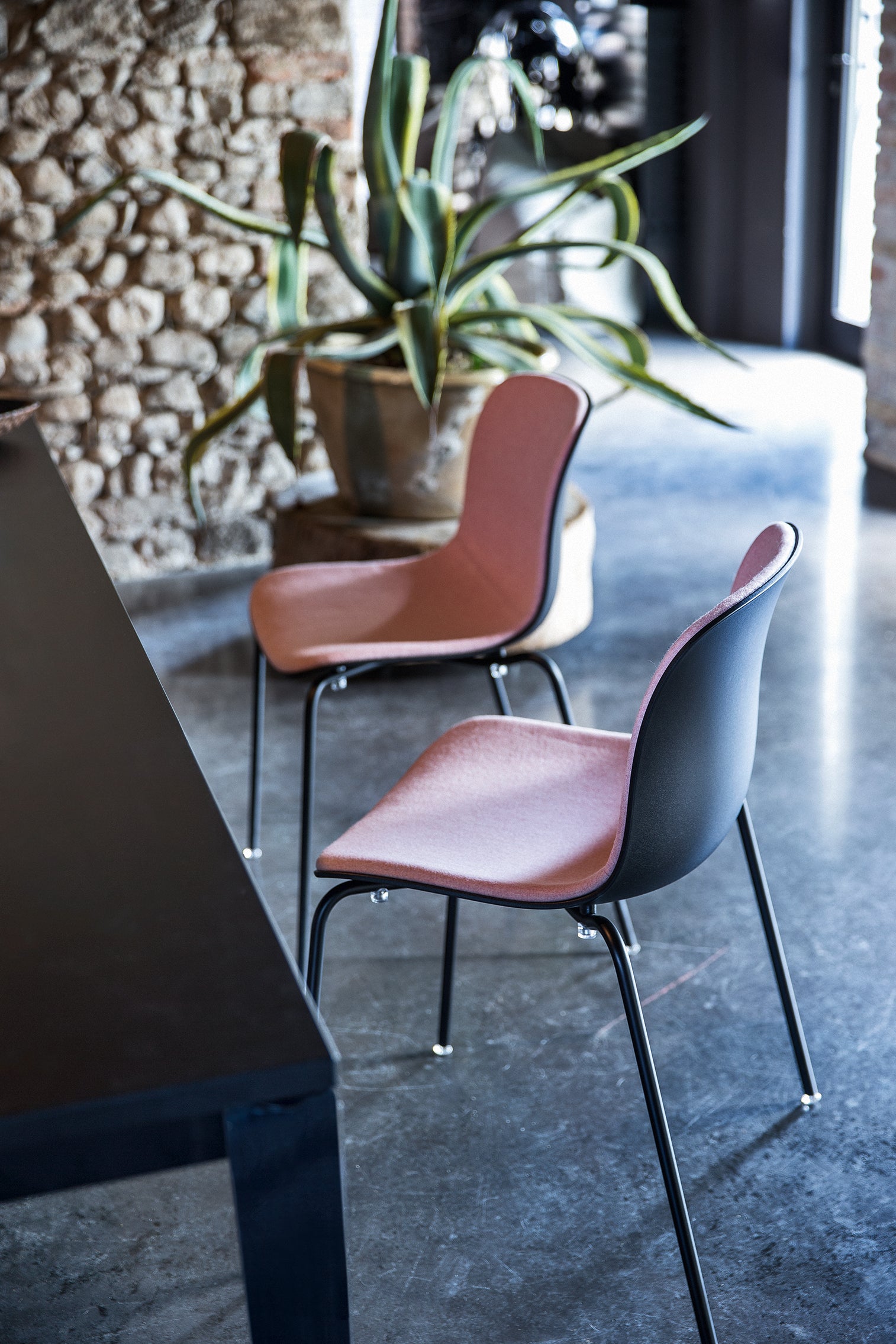 TROY chair orange
