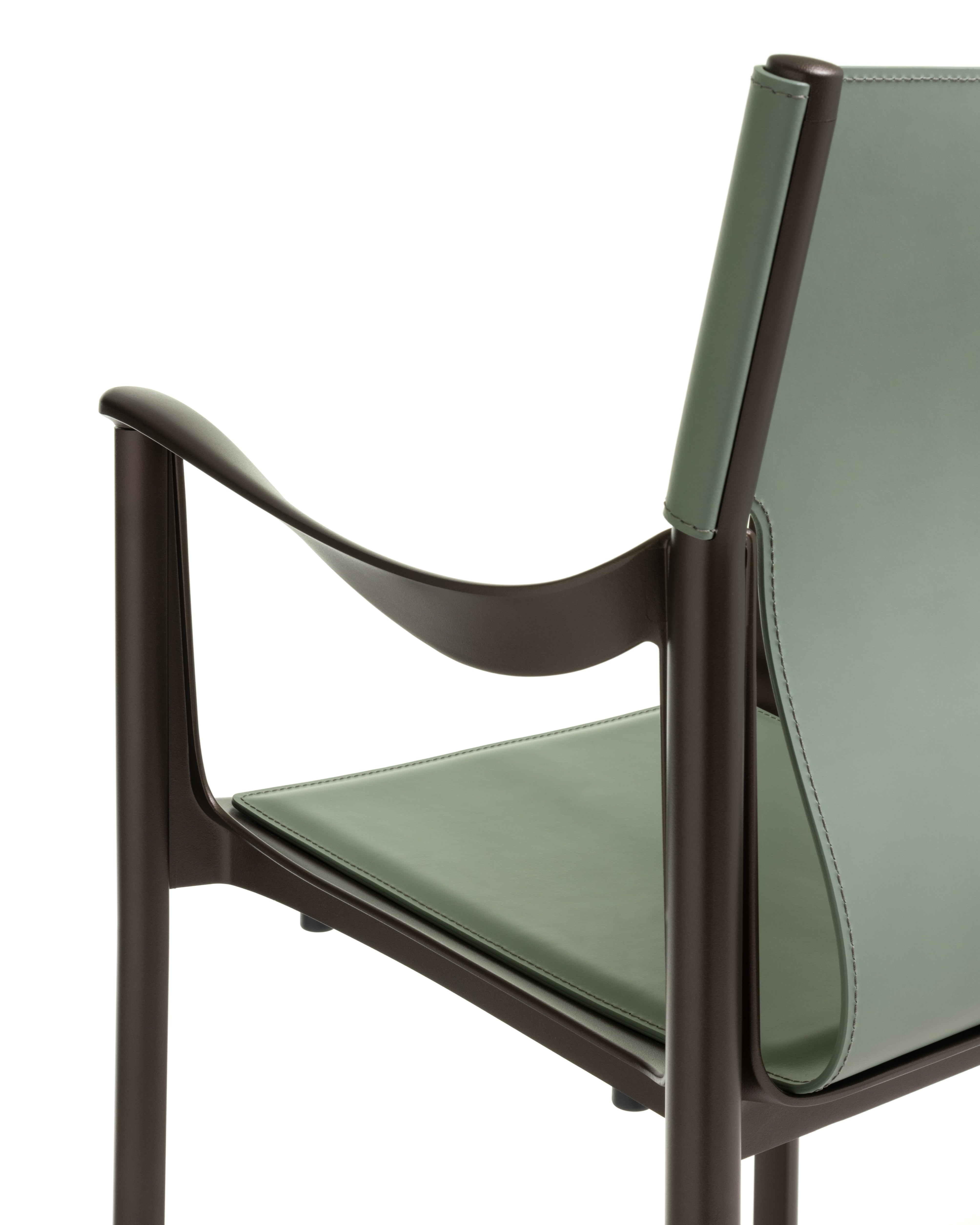 VENICE chair green leather with dark brown base