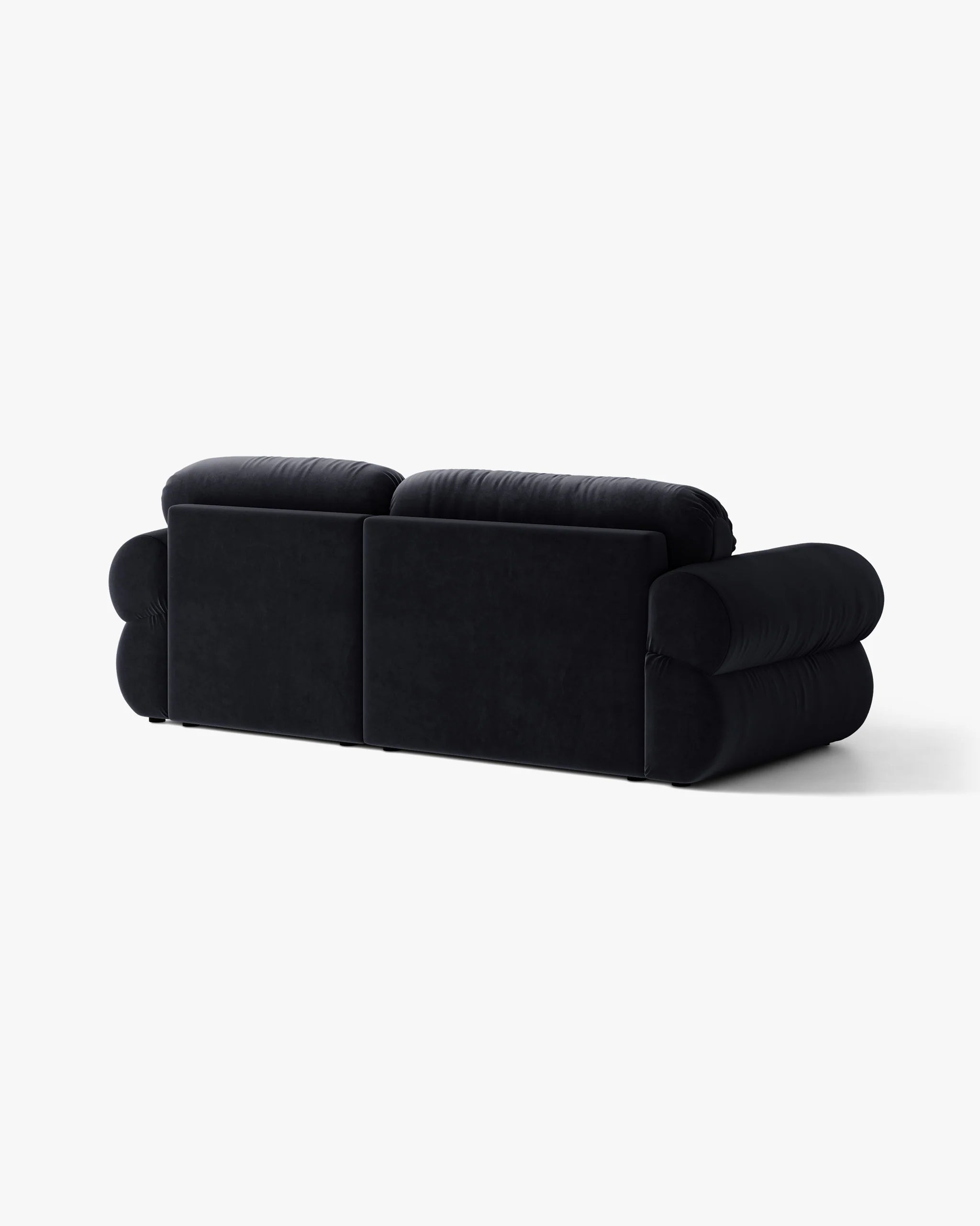 Zweisitzer-Ecksofa aus Samt, linksseitig, OPHELIA in königsblau.