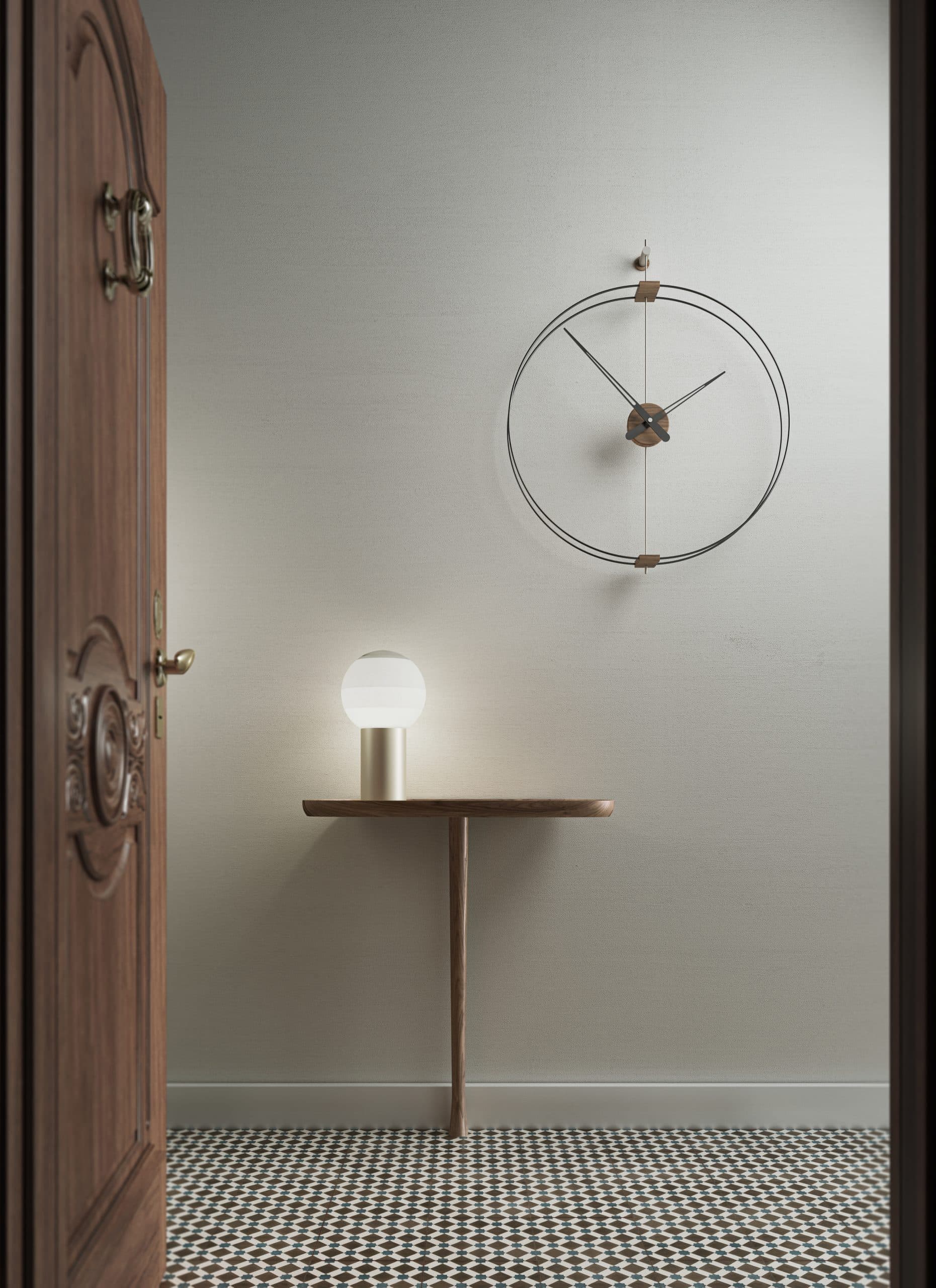 Wanduhr BARCELONA MINI Nussbaum mit Schwarz und Silber