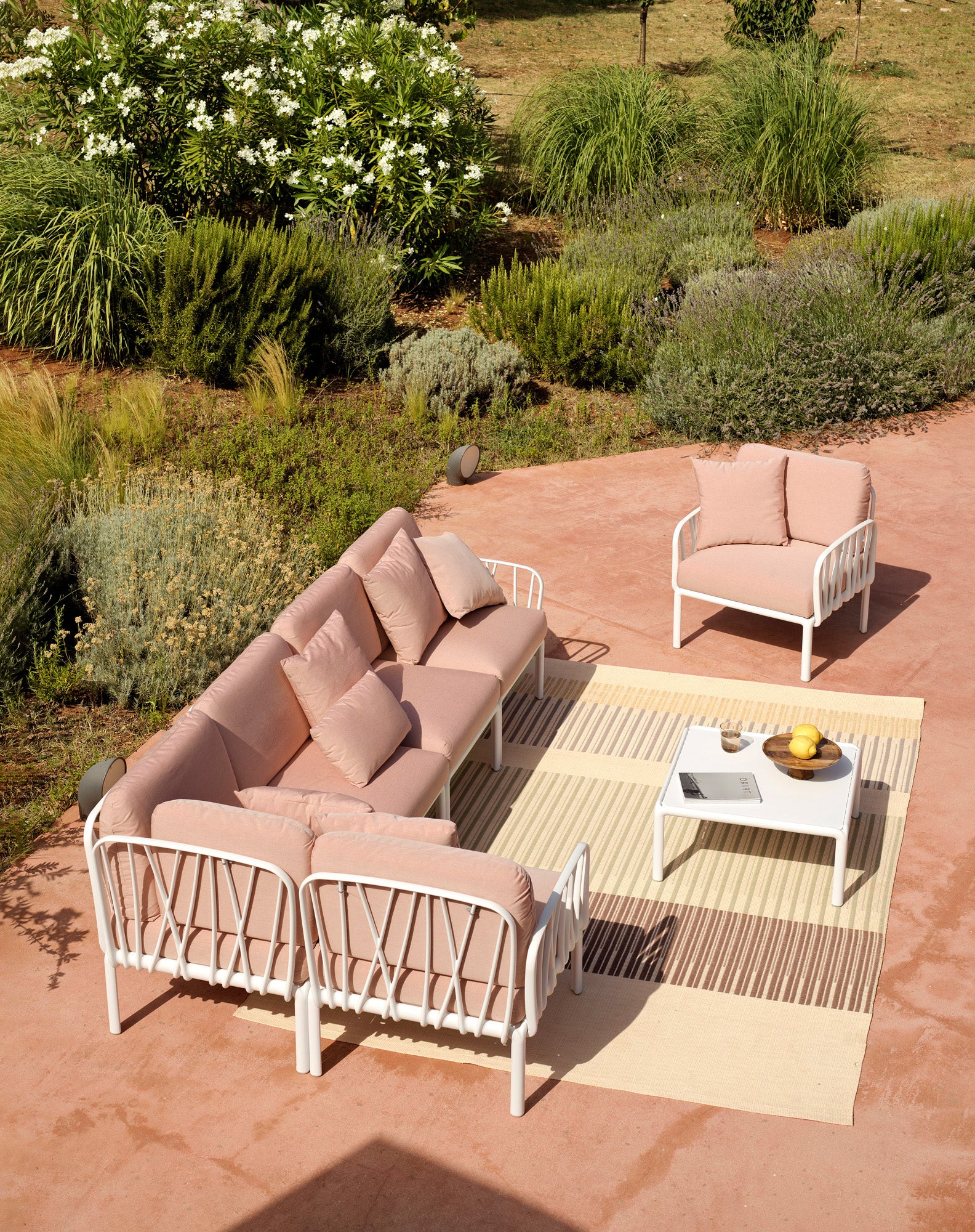 Outdoor Armchair KOMODO Pink with Green Agave Base