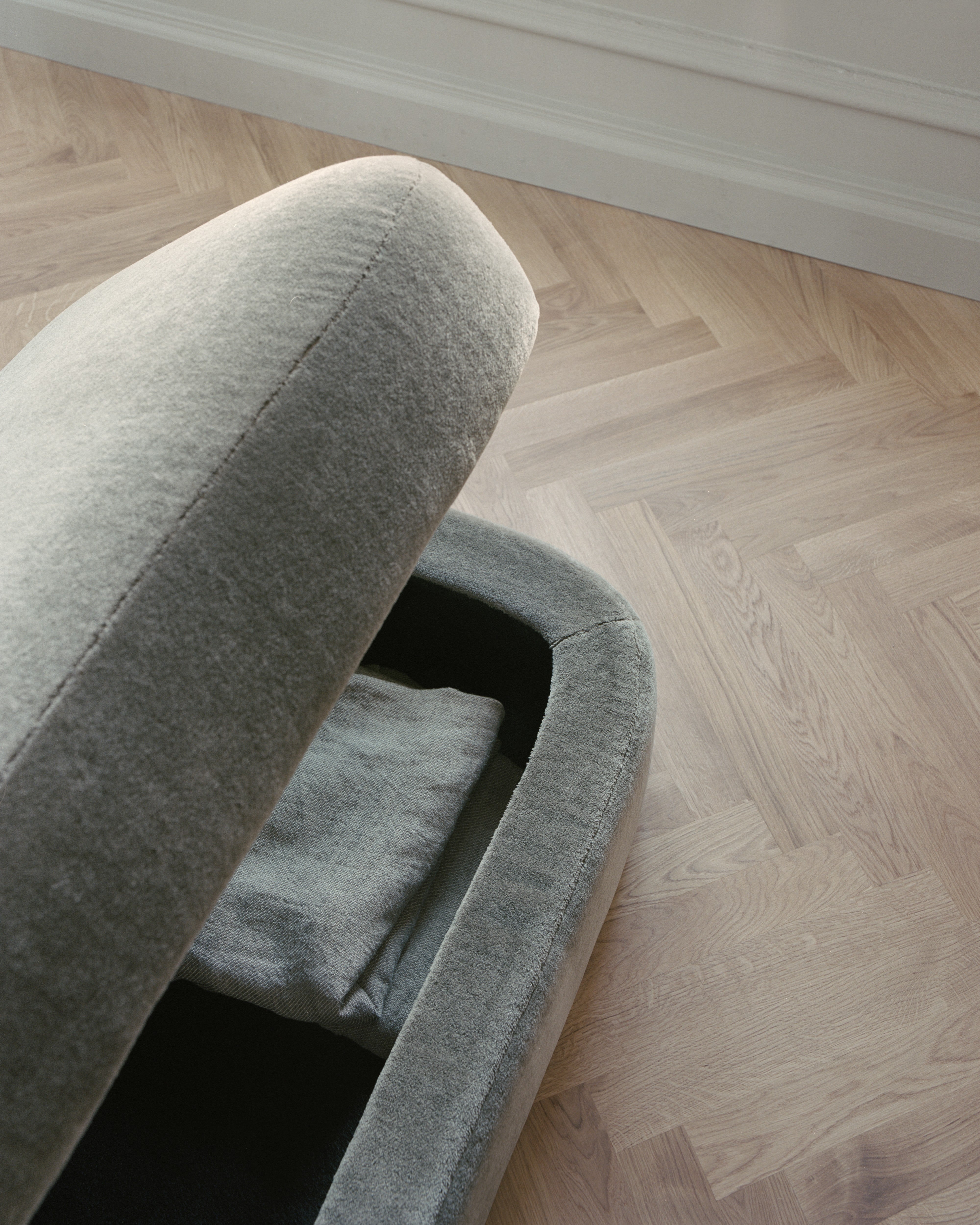 Polsterer Pouf