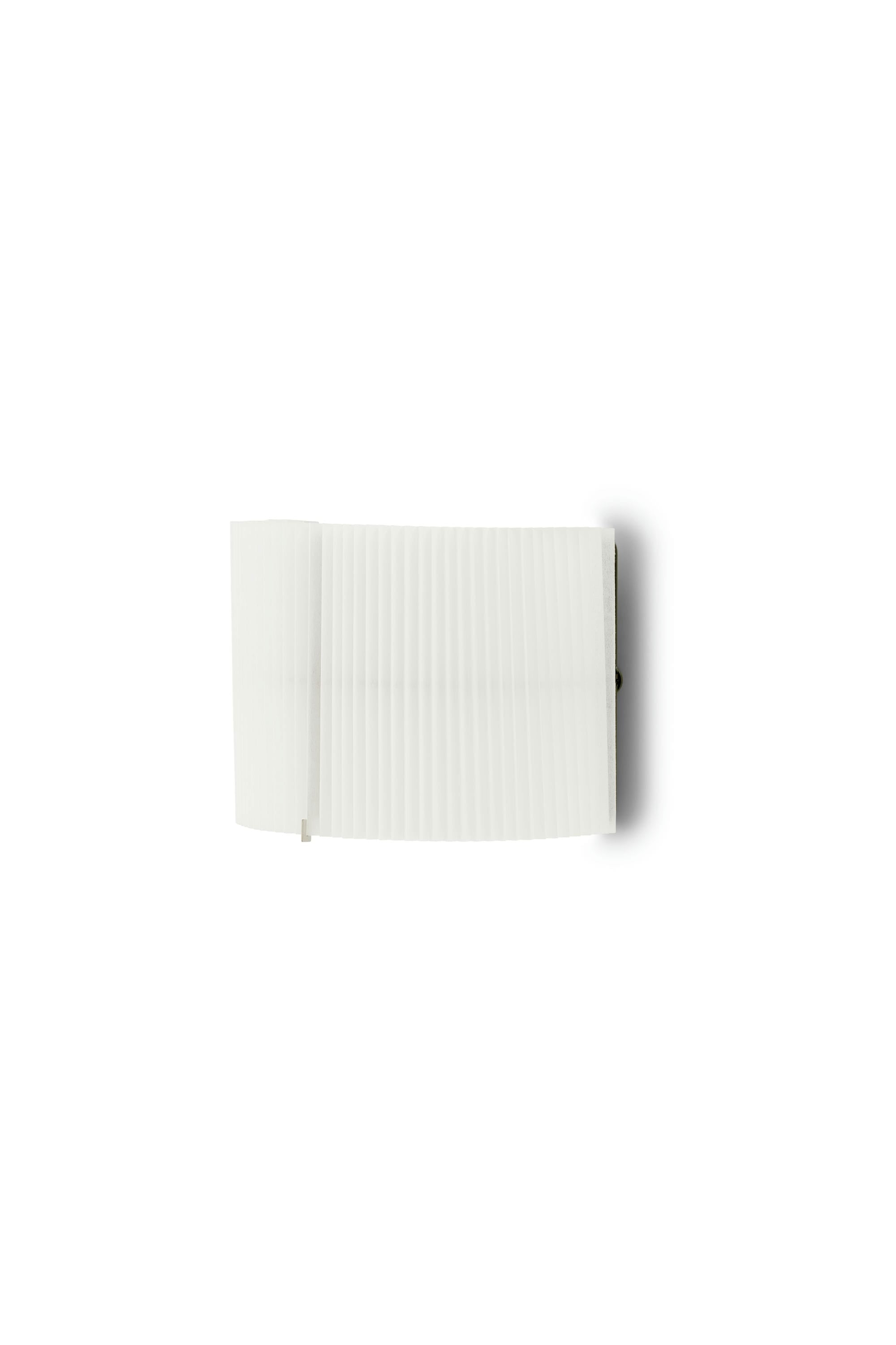 White Nebra wall lamp