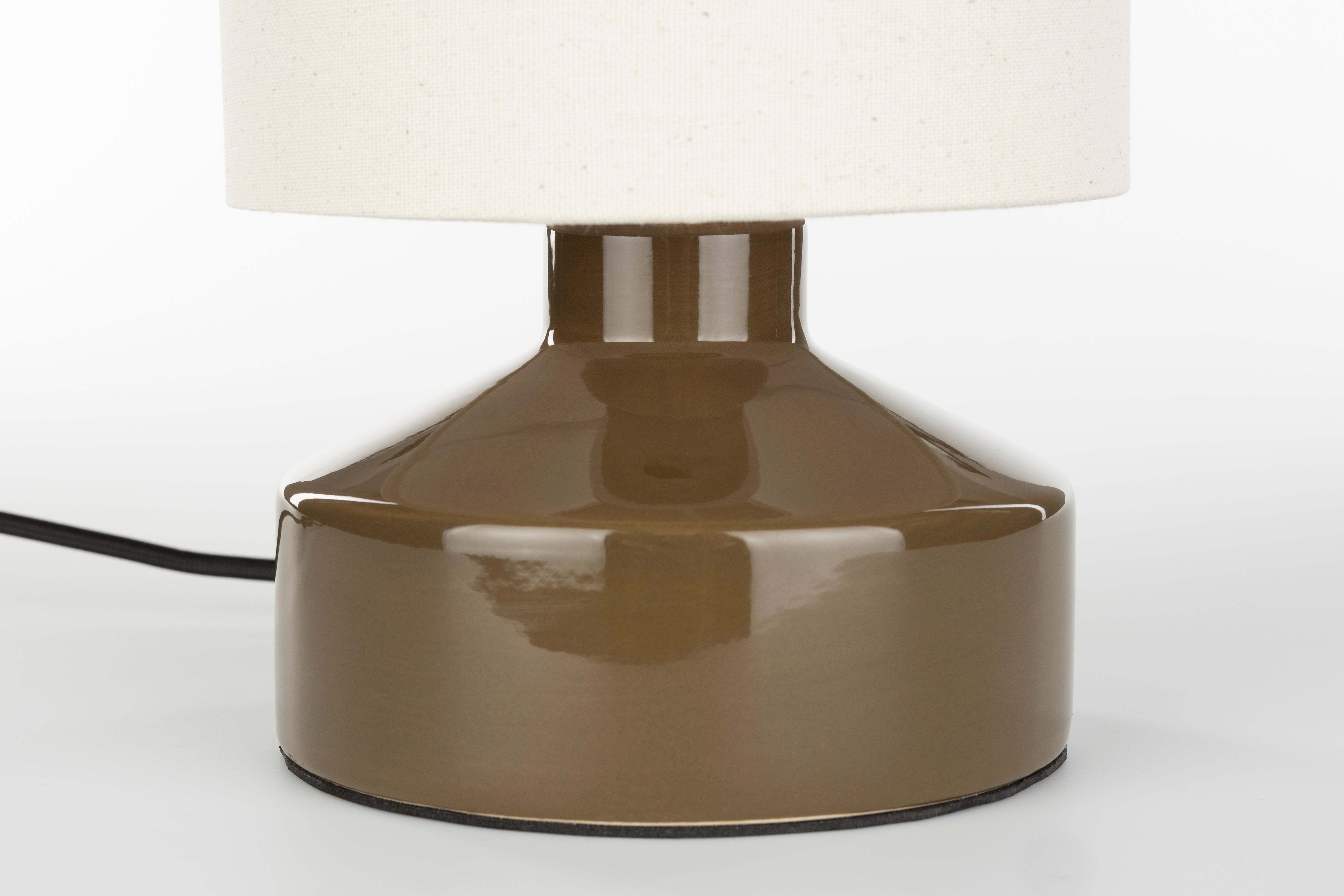 Tischlampe NOOK braun