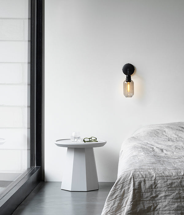 AMP Wandleuchte Rauchglas mit schwarzem Marmor