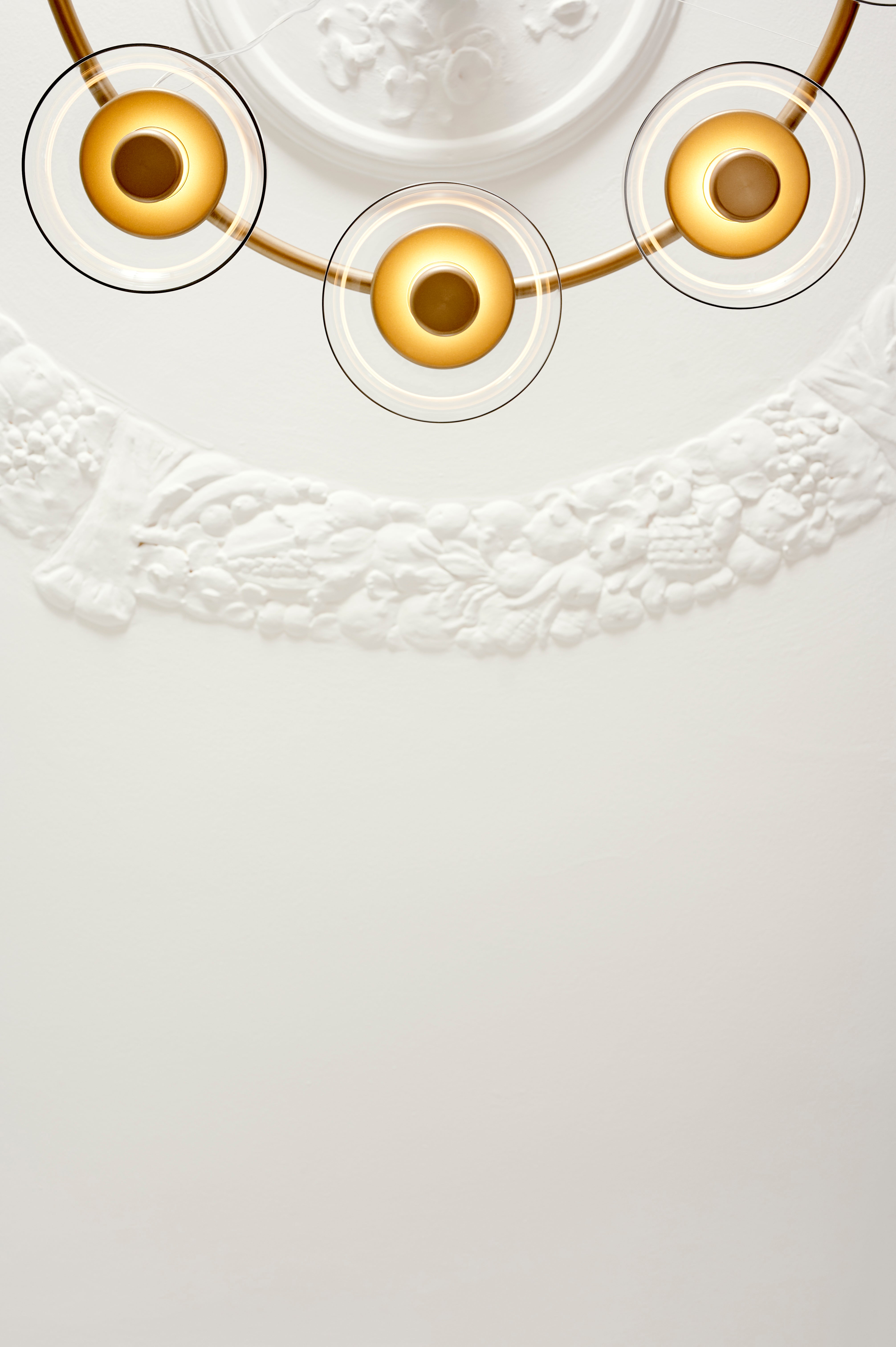 BLOSSI 8 Gold Chandelier with Transparent Glass