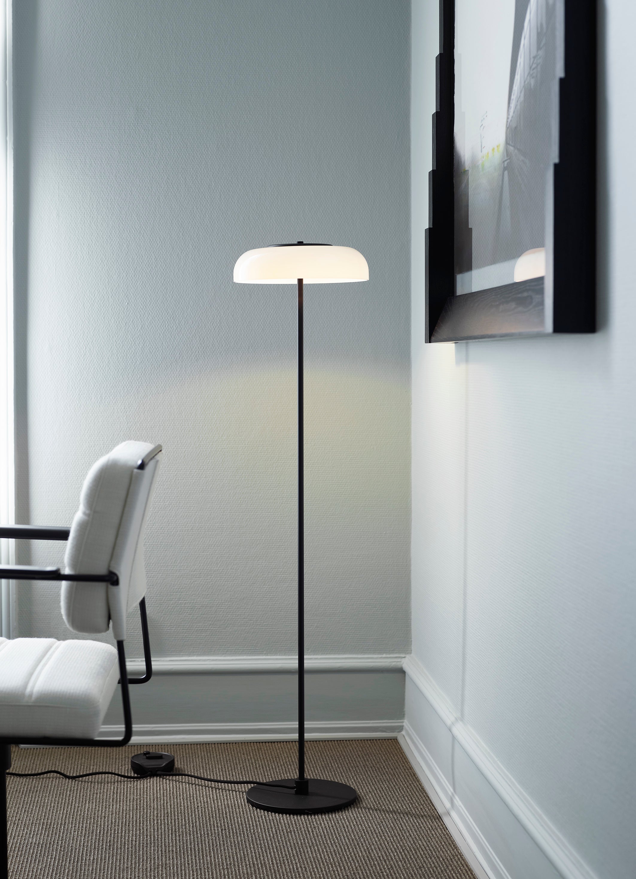 BLOSSI Black Floor Lamp with Opal Glass