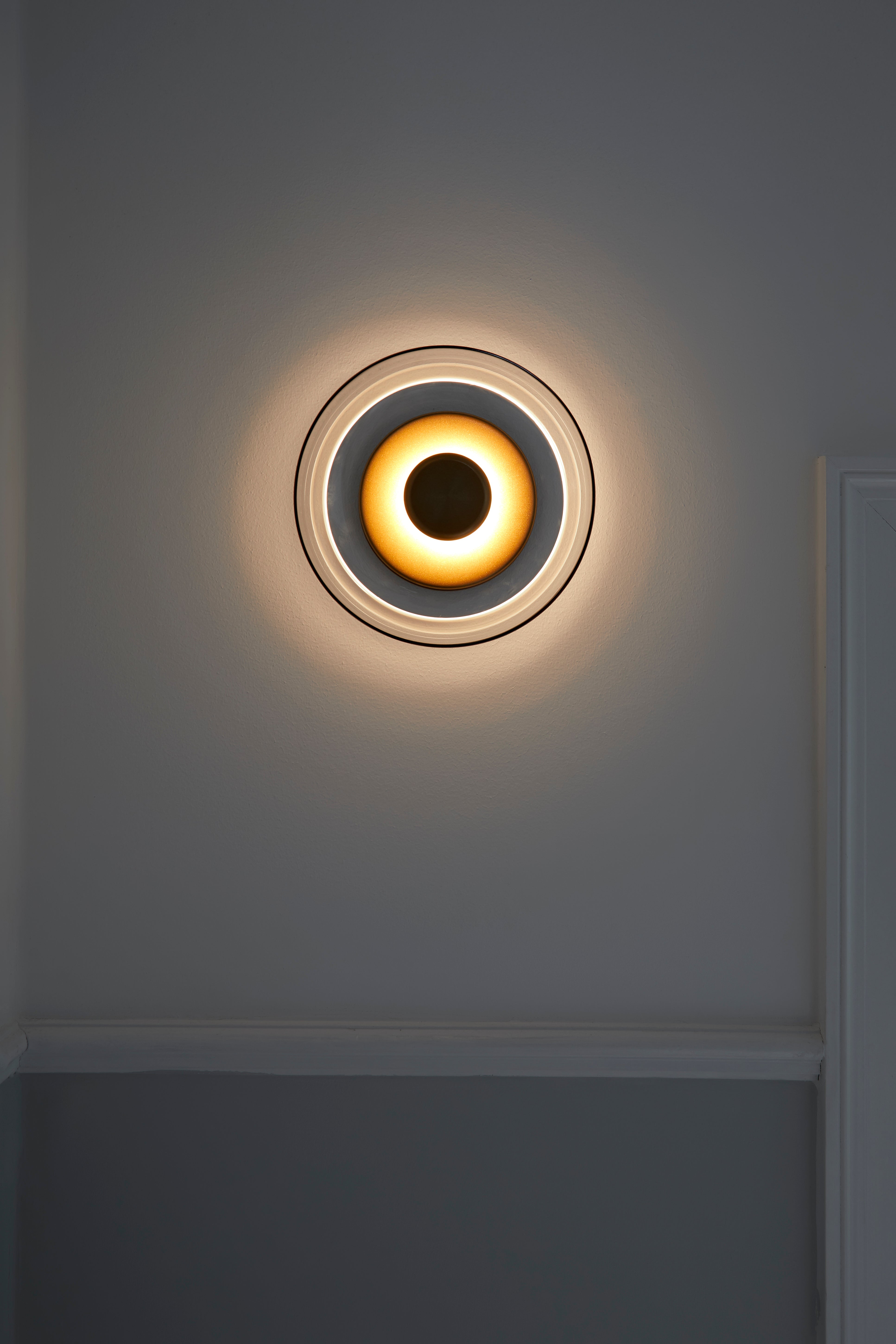 BLOSSI Wall Lamp in Gold with Opal Glass