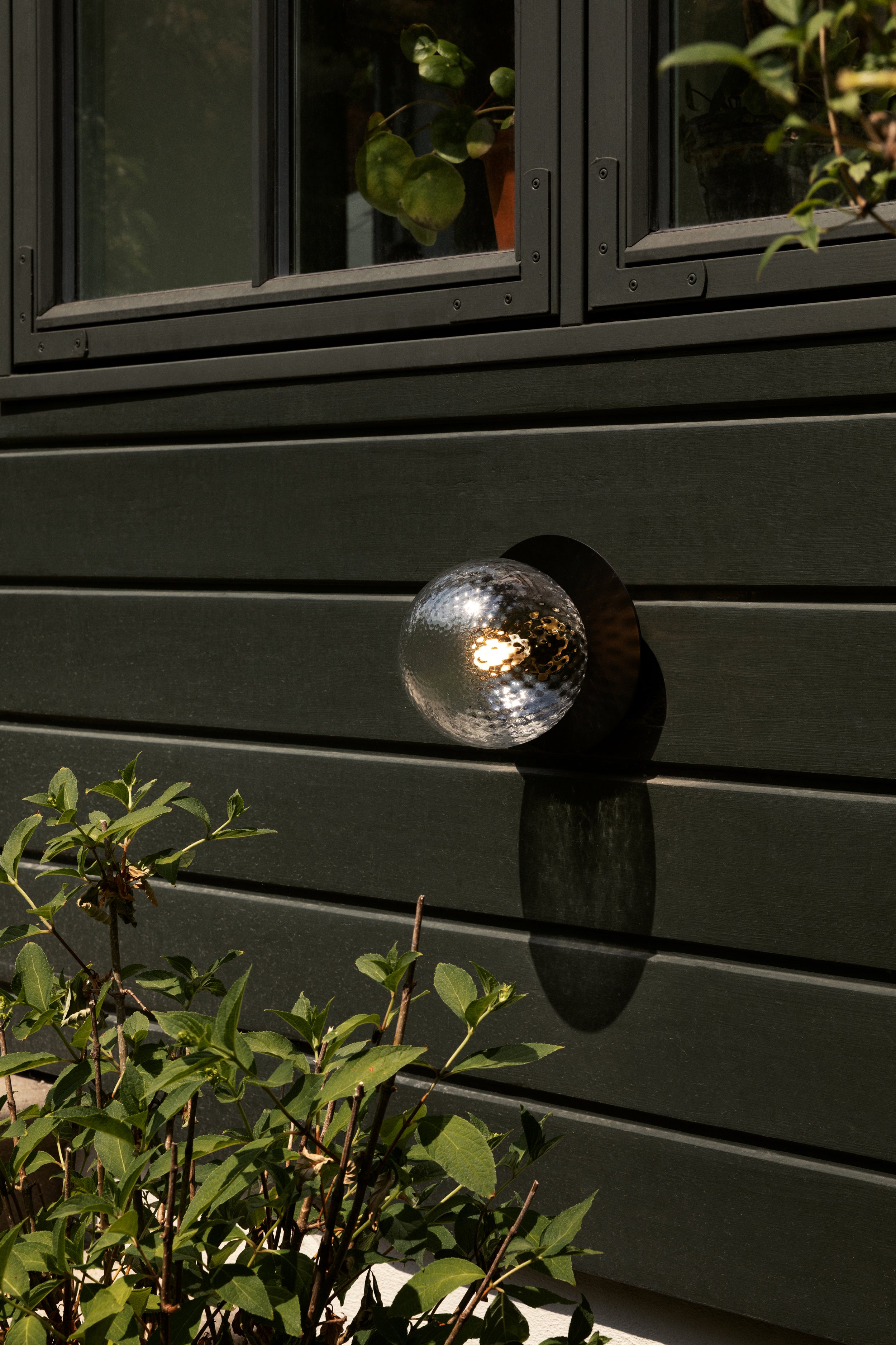 Outdoor Wall Light LIILA Black with Transparent Glass