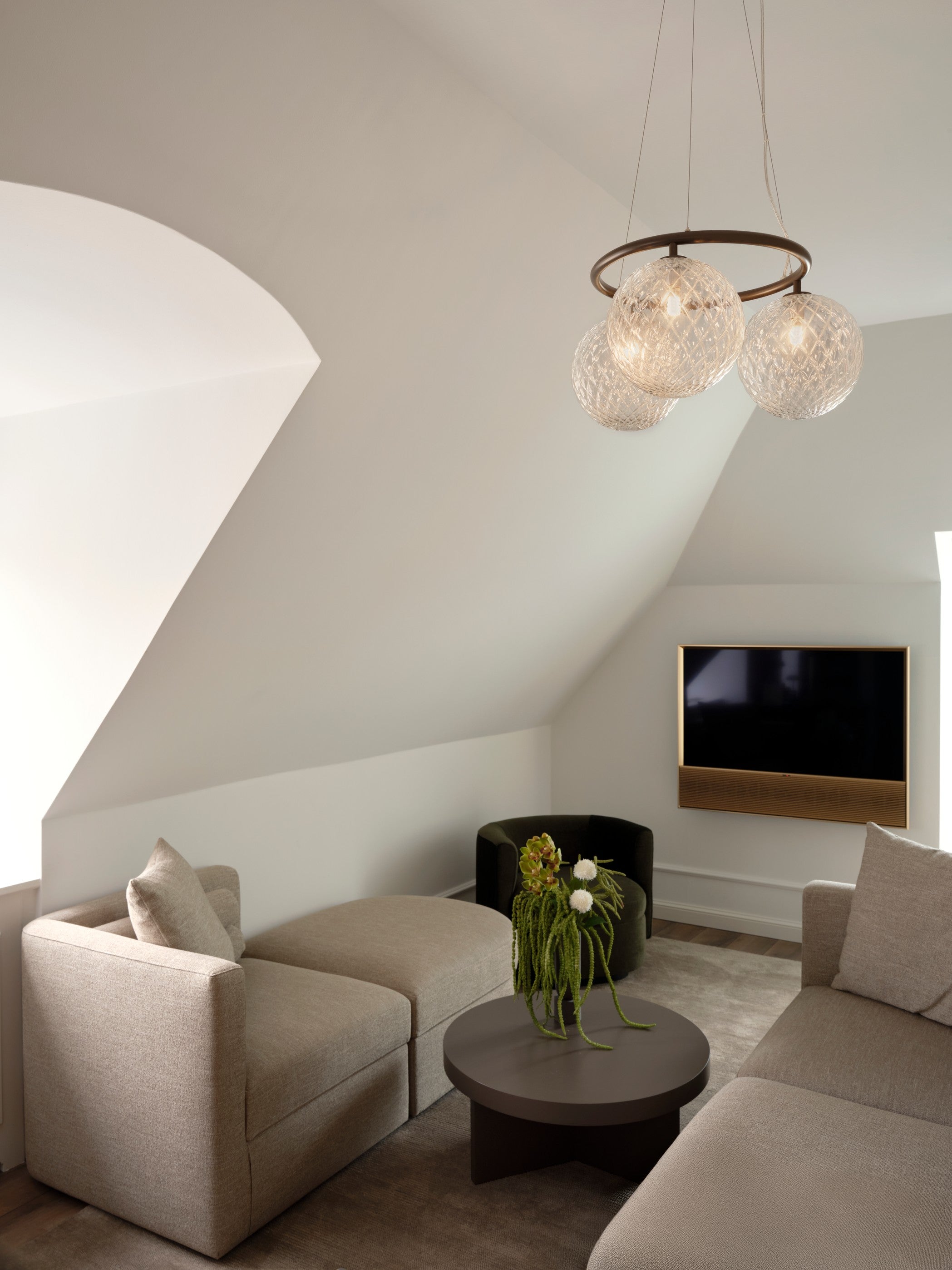 Pendelleuchte MIIRA 3 CIRCULAR dunkelbraun mit transparentem Glas