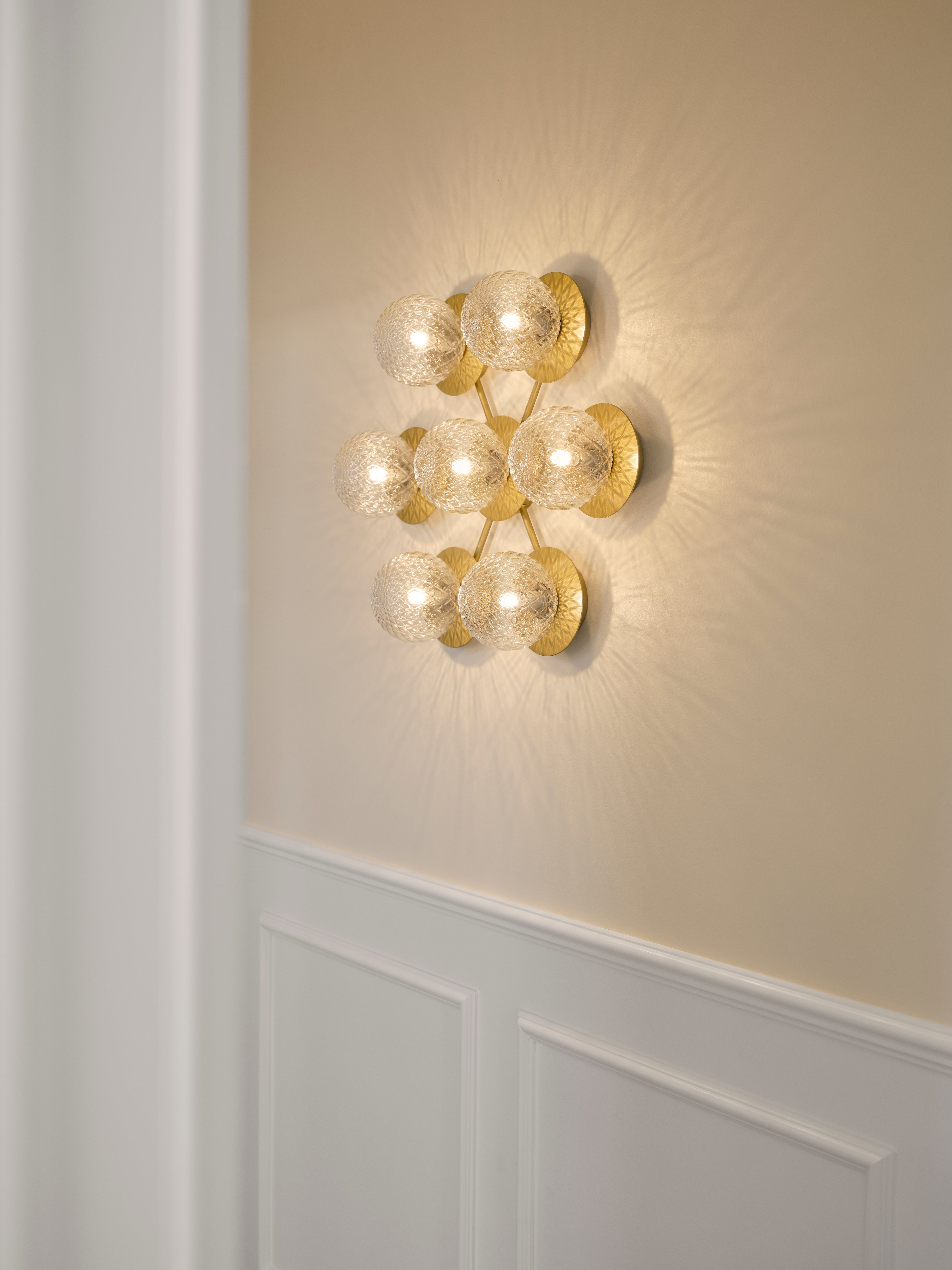 LIILA STAR Wall Lamp in Gold with Transparent Glass