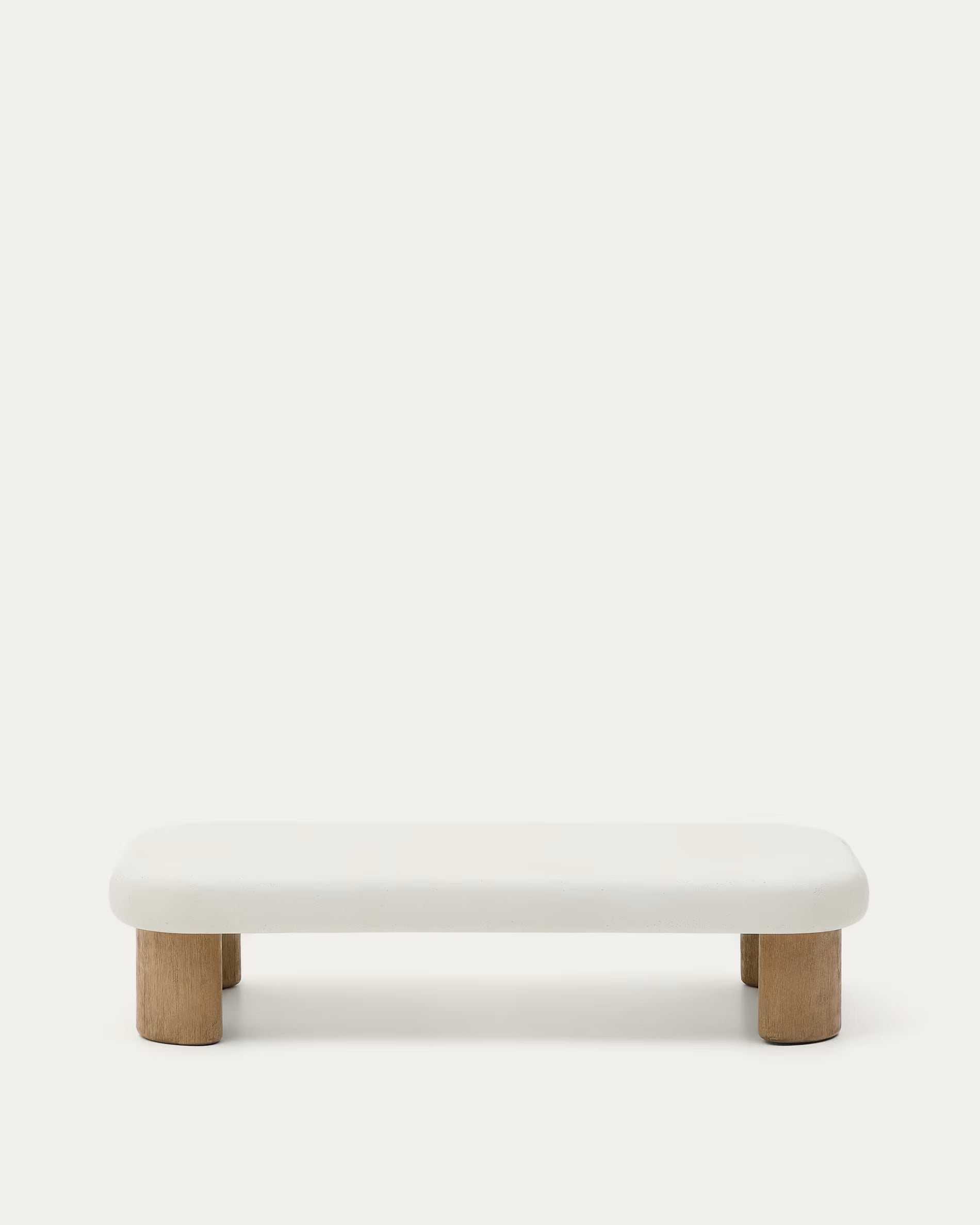 LABRA Outdoor-Couchtisch aus Zement und Akazienholz