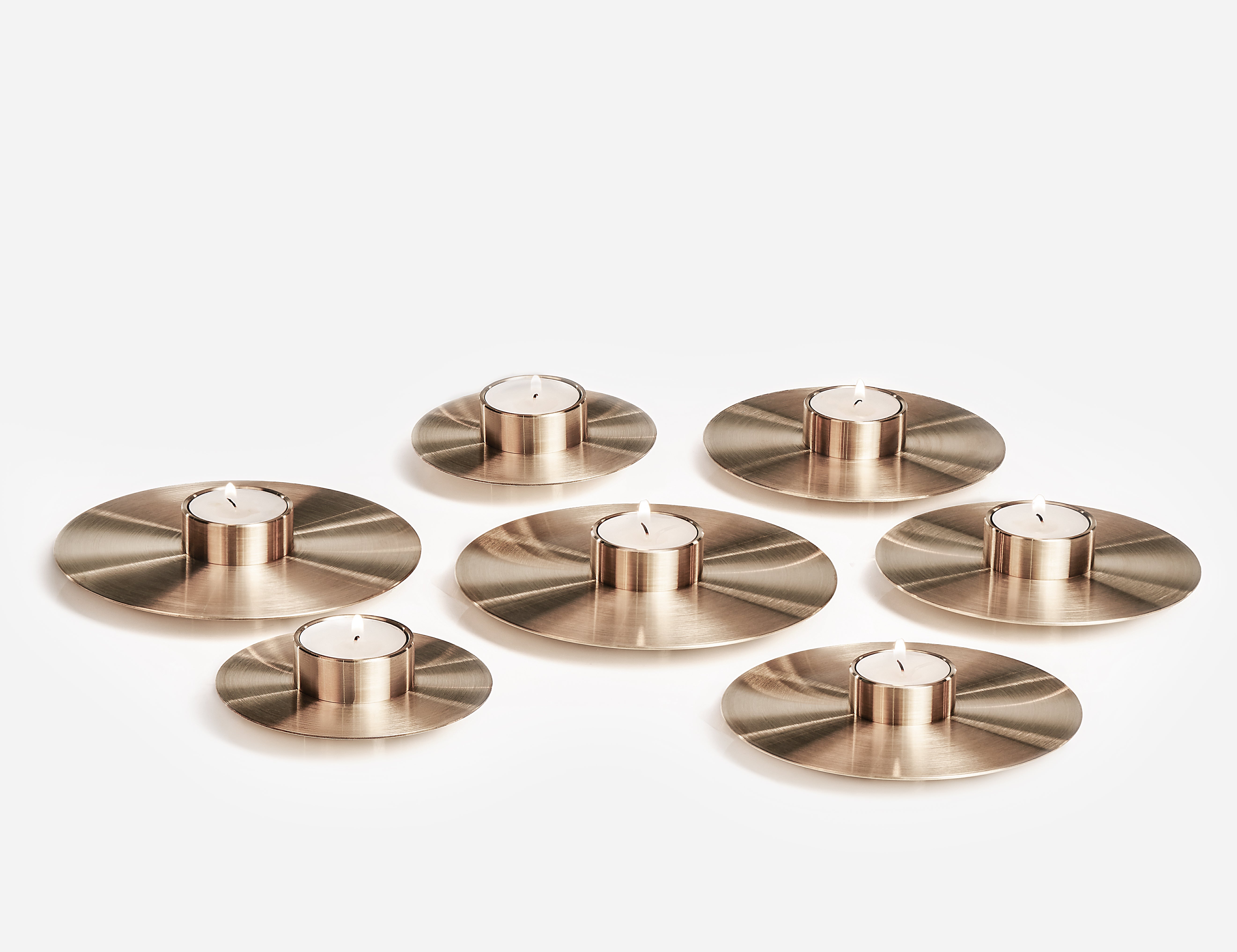 Set von ORB Kerzenhaltern aus Messing