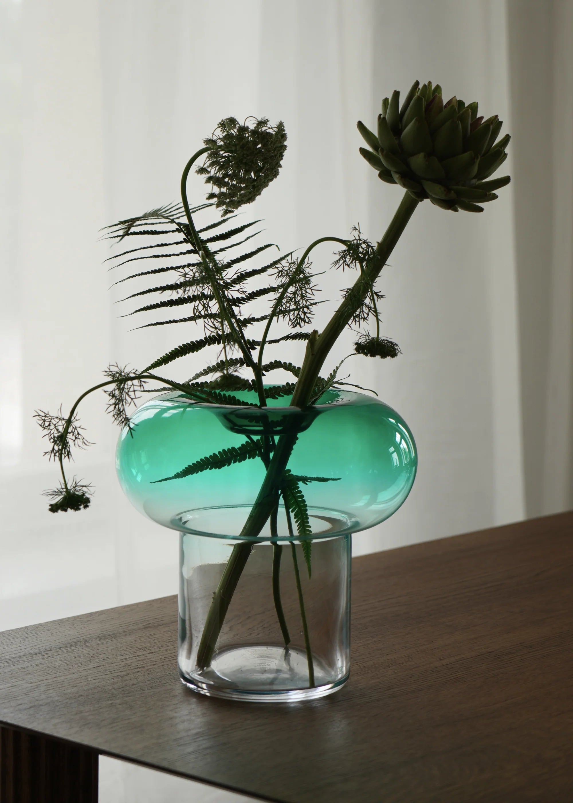 Vase ORIO grünes Glas mundgeblasen