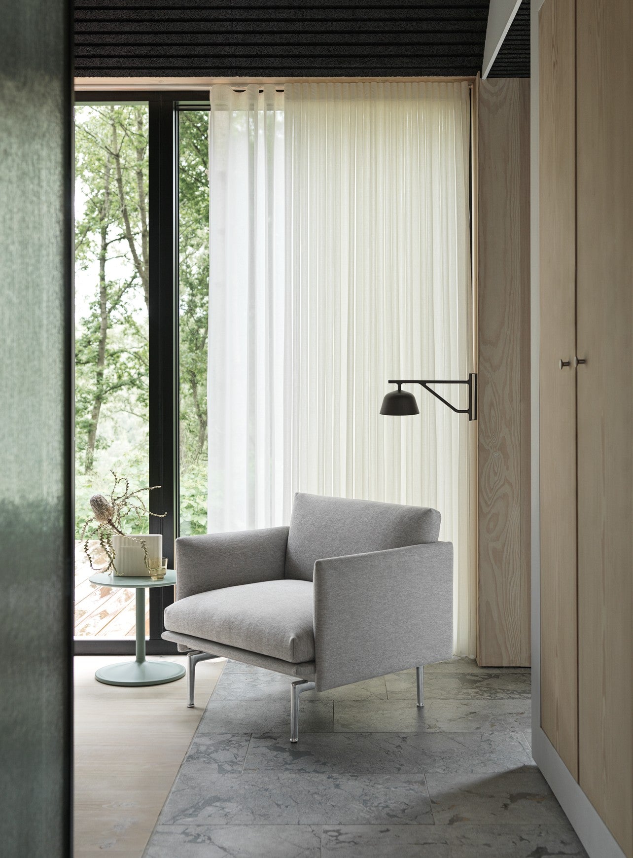 OUTLINE STUDIO Customized Armchair
