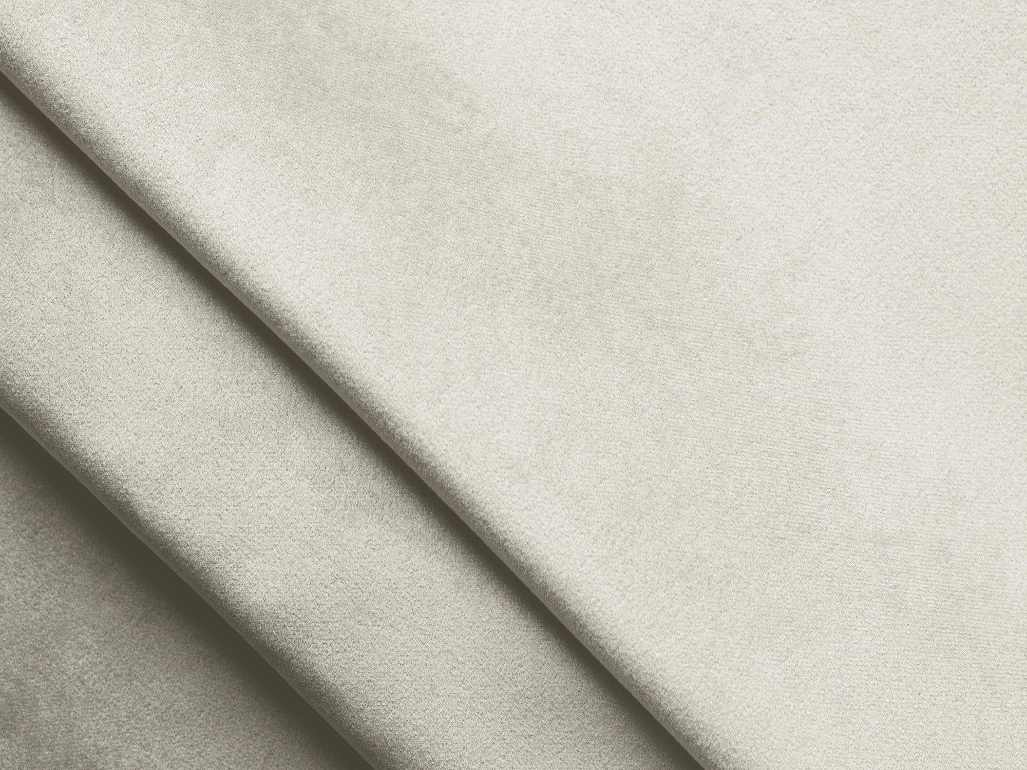 Samtstuhl PAHOA hellbeige mit Buchenbasis