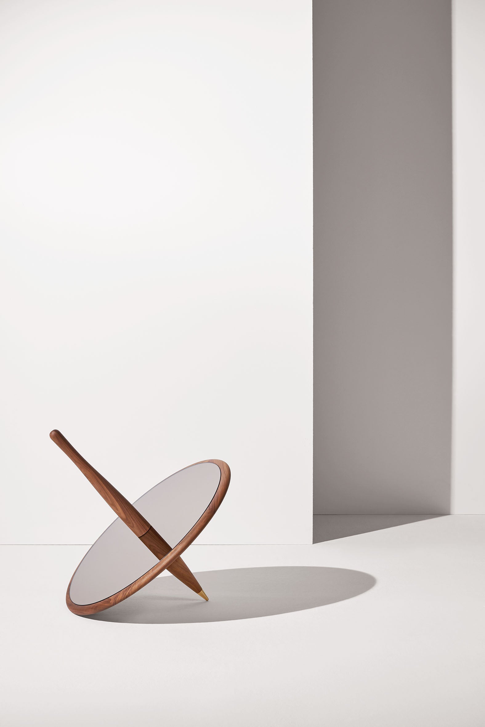 Dekorationsspiegel PEONZA Nussbaumholz