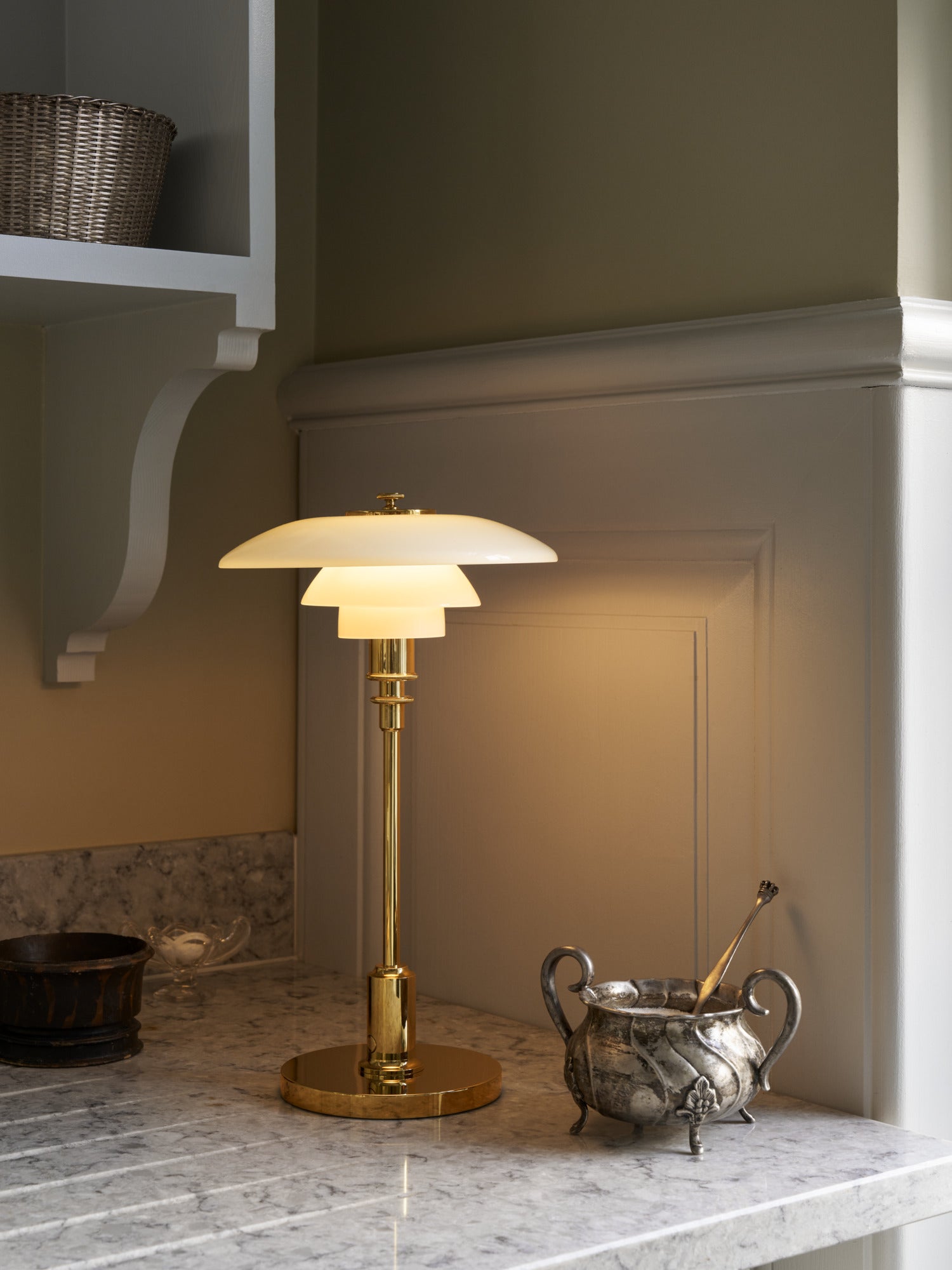 Portable lamp PH 2/1 white with brass base