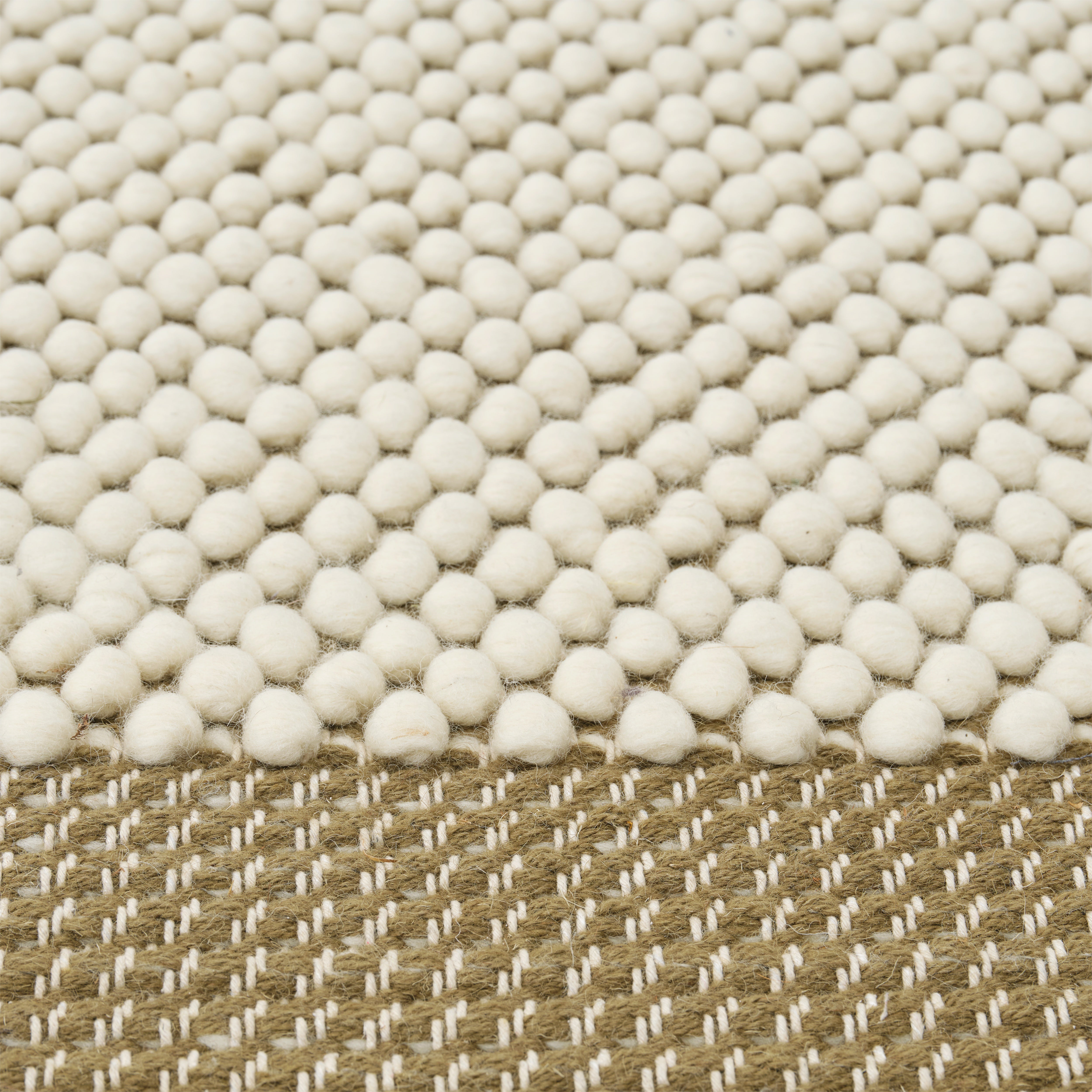 Teppich PEBBLE grün mit beige