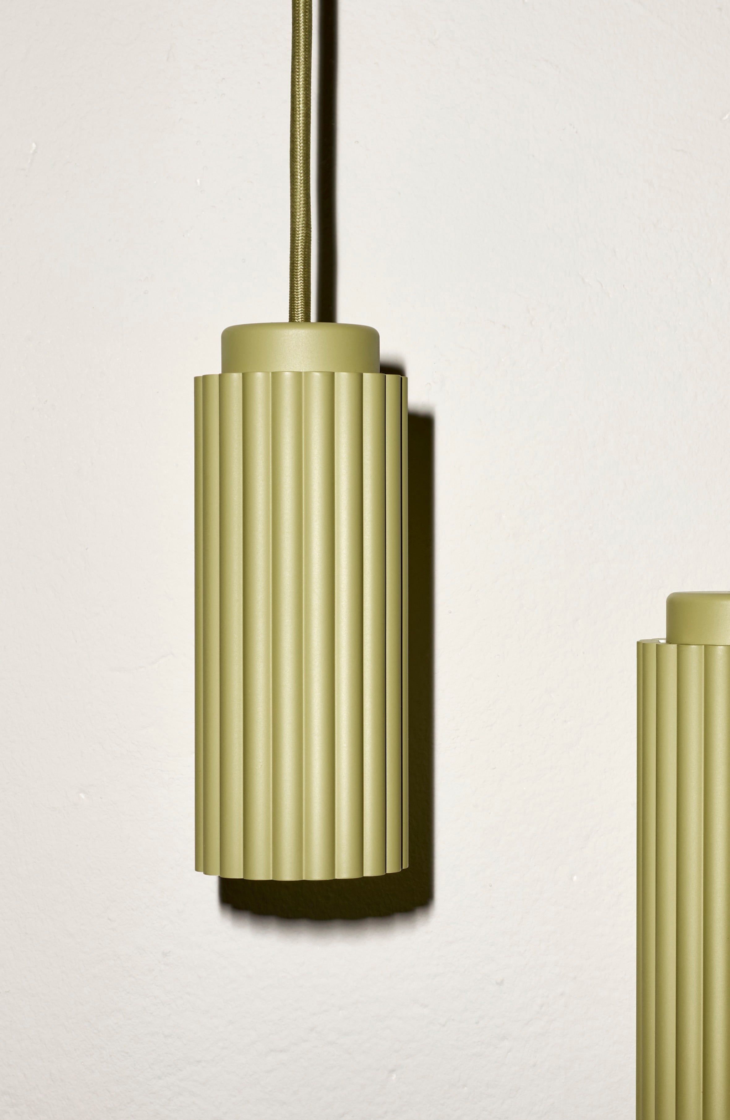 DONNA SLIM Green Pendant Lamp