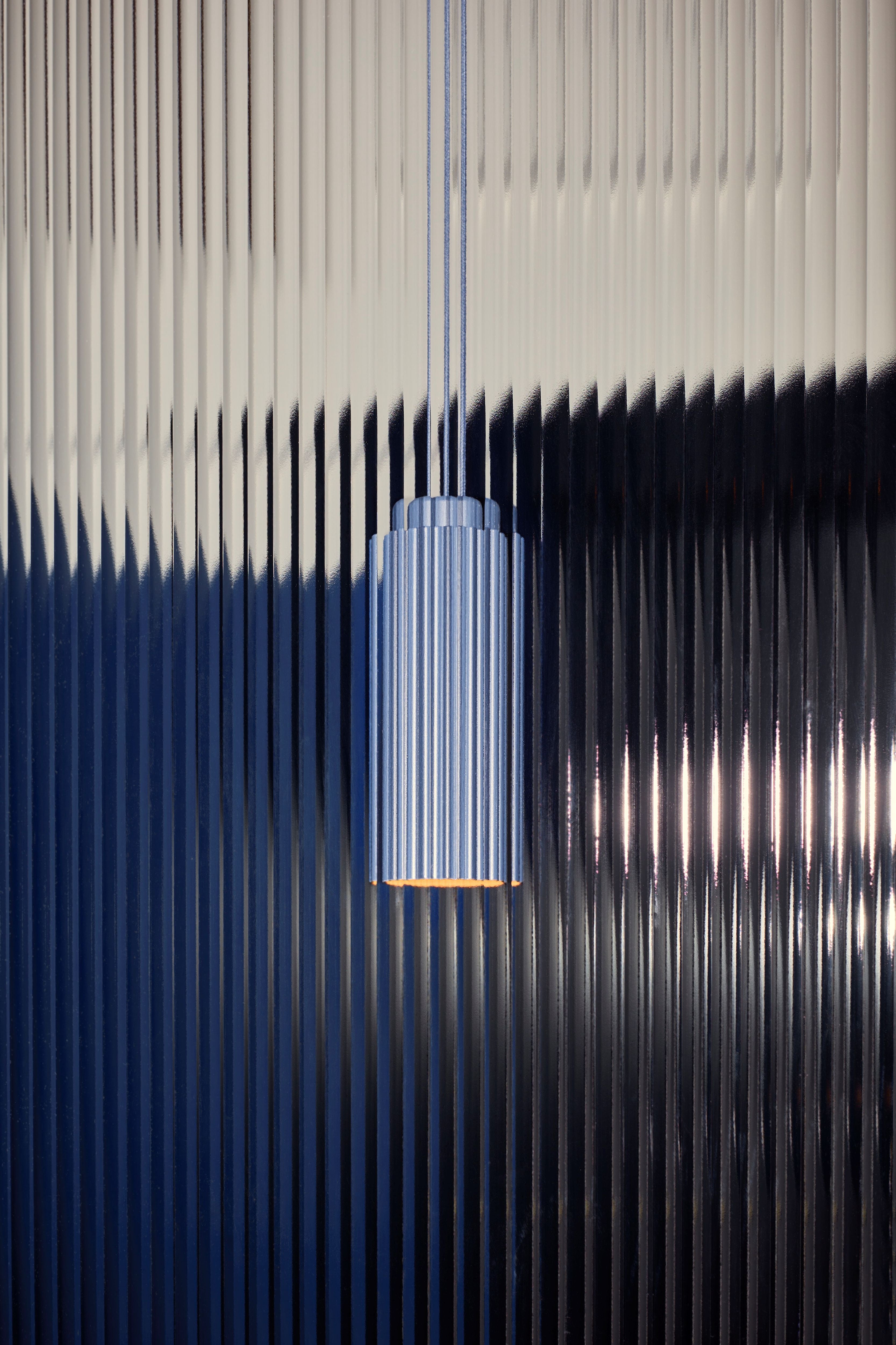 DONNA SLIM Blue Pendant Lamp