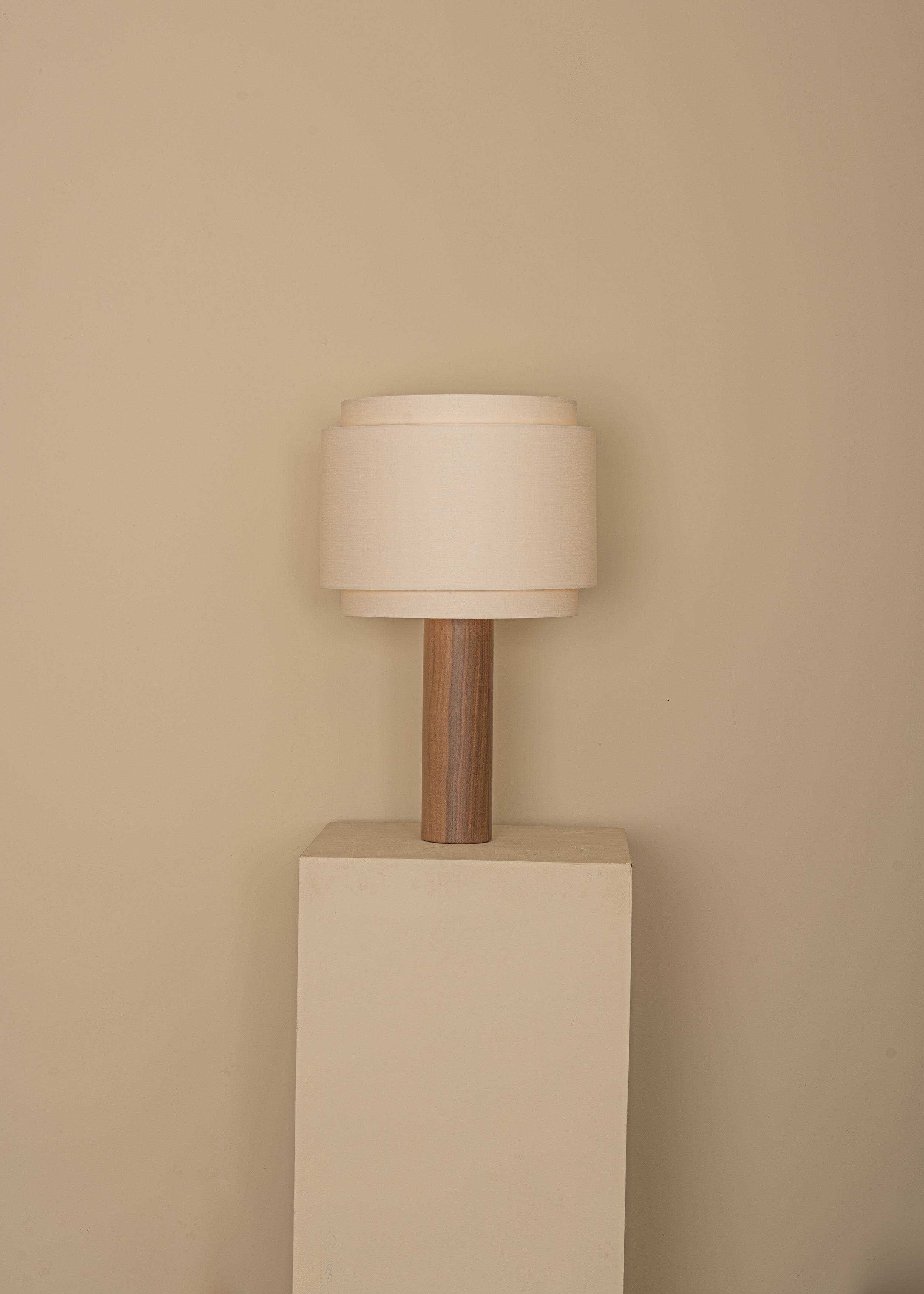 Tischlampe PIPO DUOBLE Nussbaum