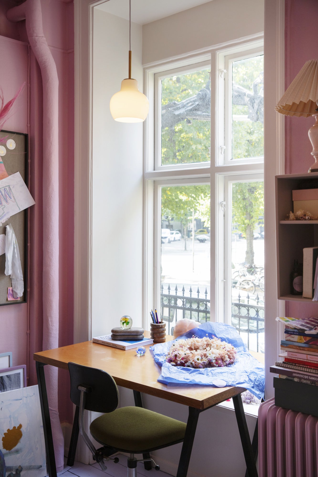 VL RING CROWN 1 Pendant Lamp white with brass finish