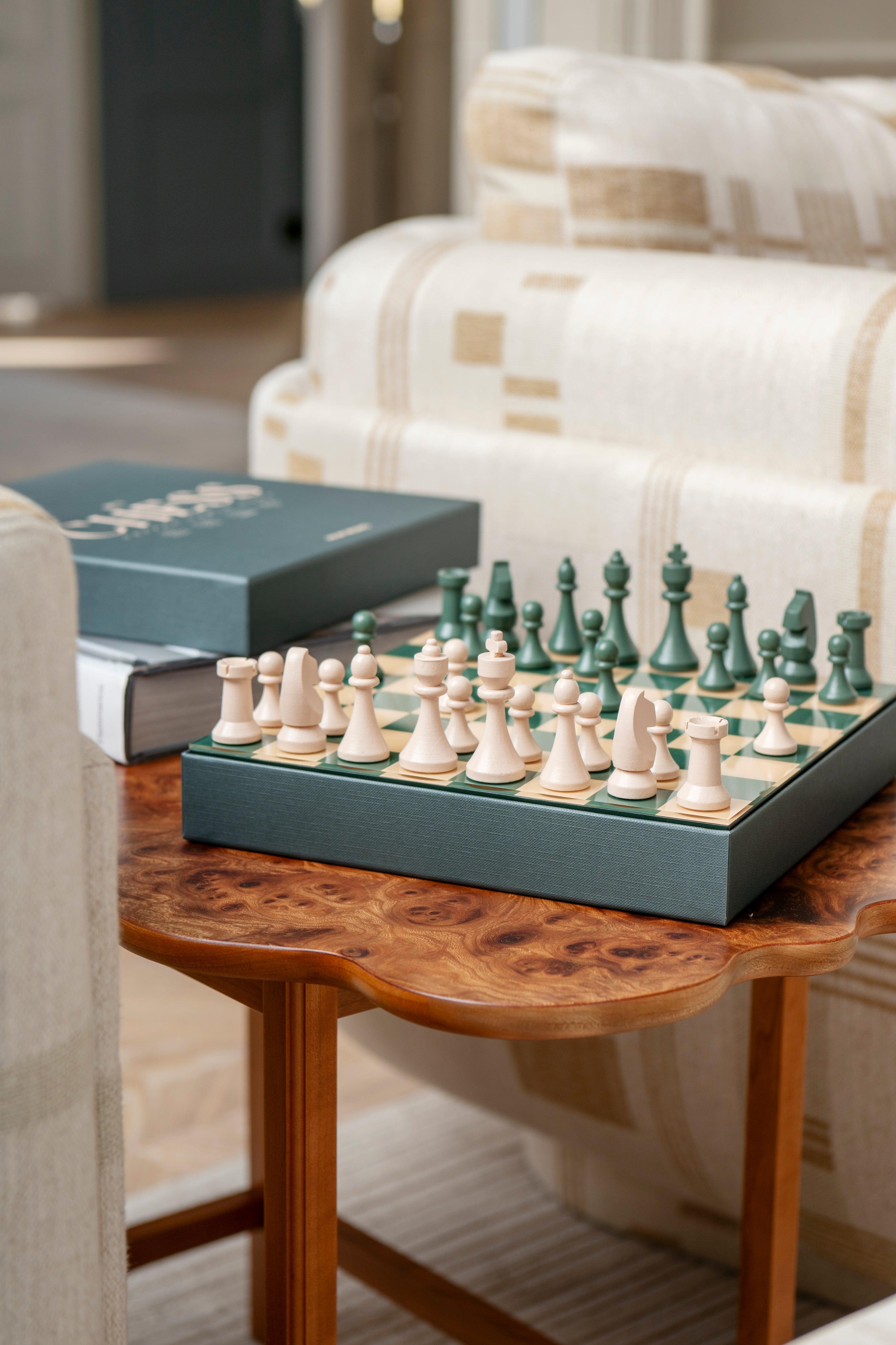 Schachspiel CHESS CLASSIC grün