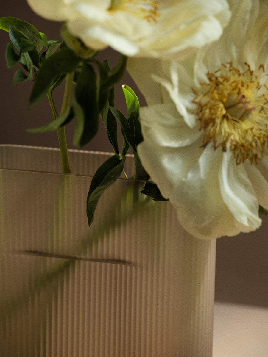 RIDGE Taupe Vase
