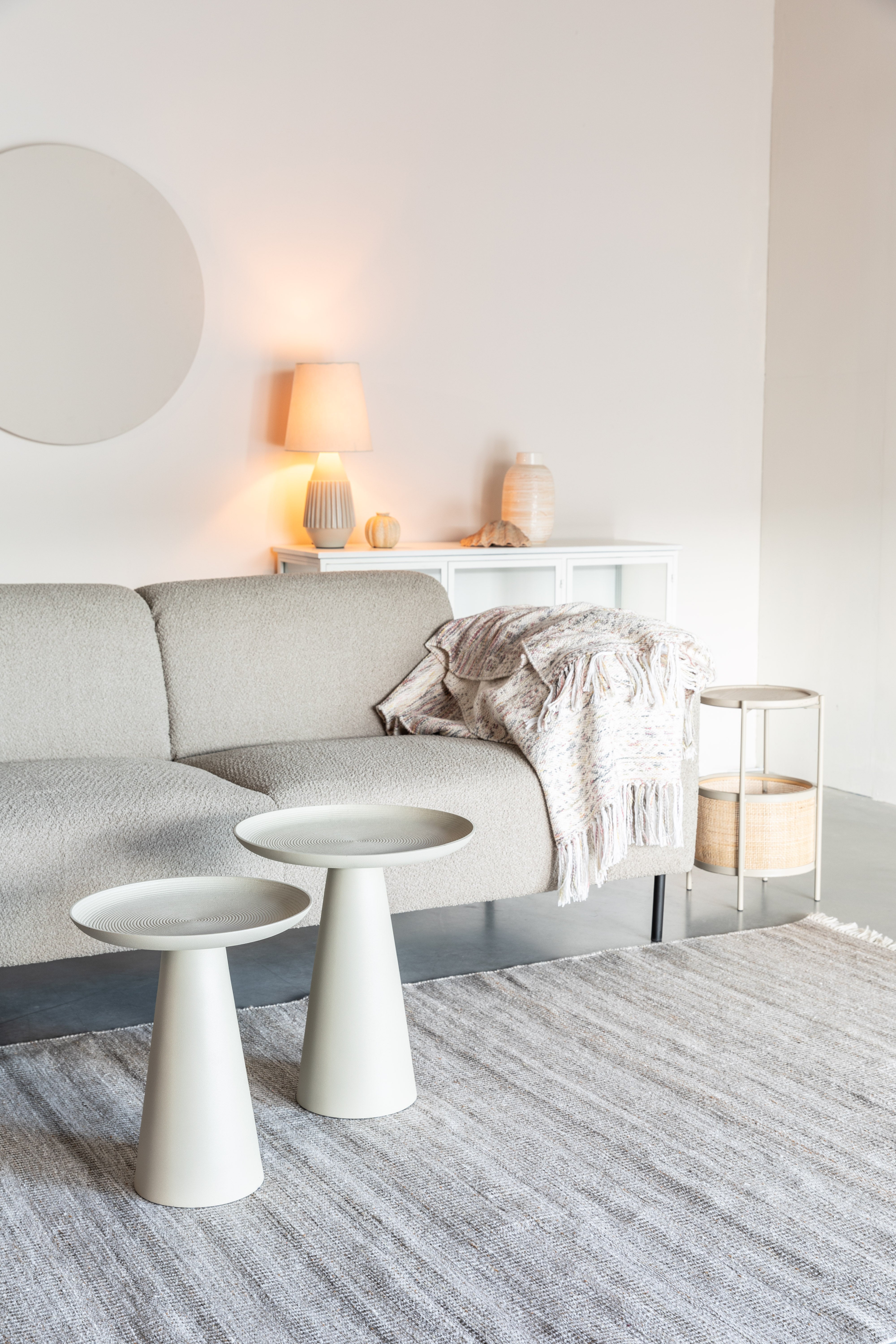 Ringar beige coffee table